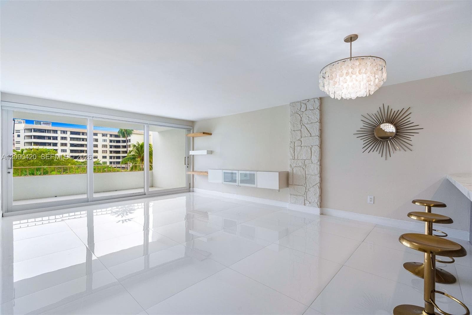 Commodore Club West · #413 in Key Biscayne - Photo 11