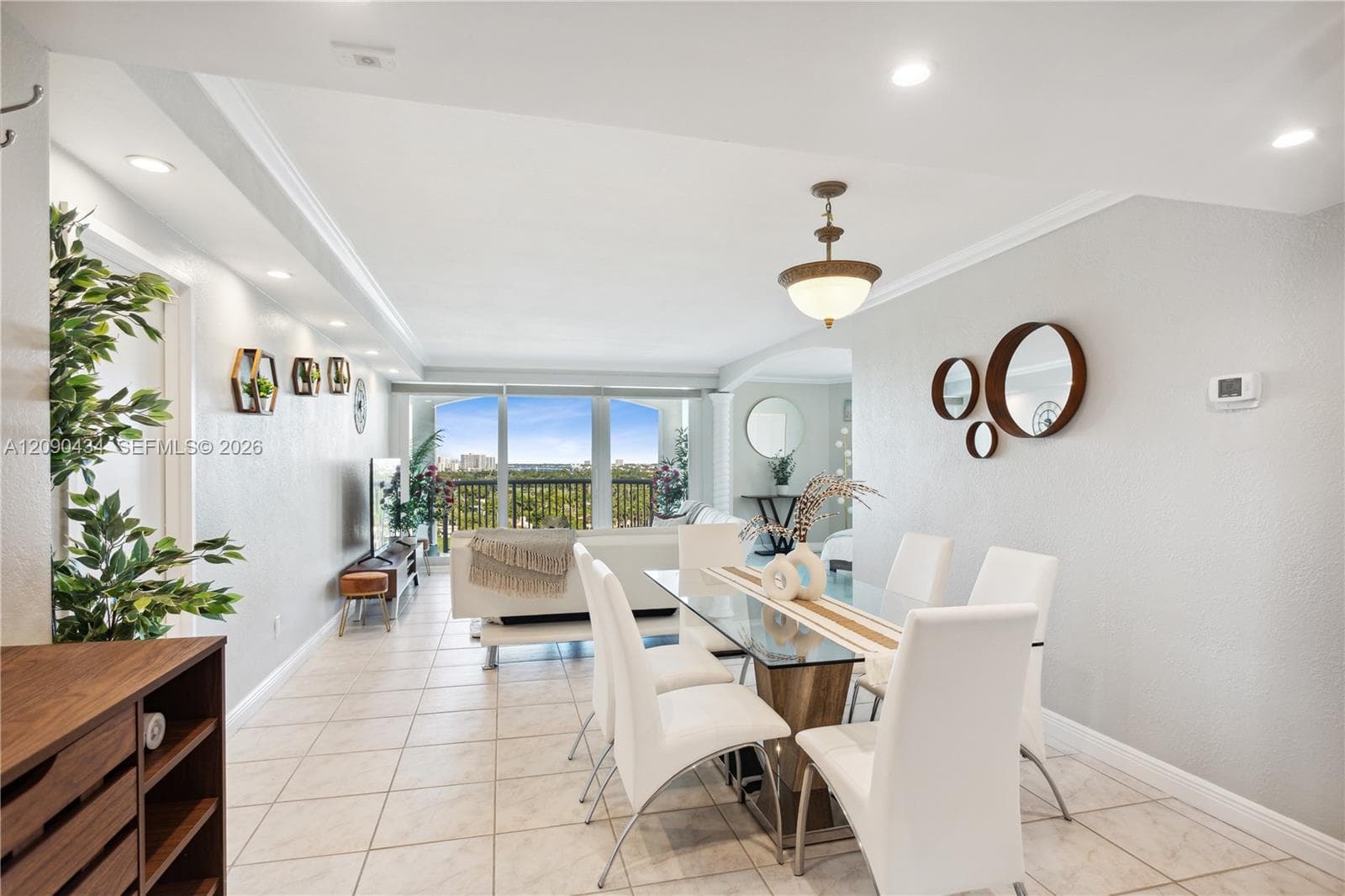THE CARRIAGE HOUSE CONDO · #1020 in Miami Beach - Photo 7
