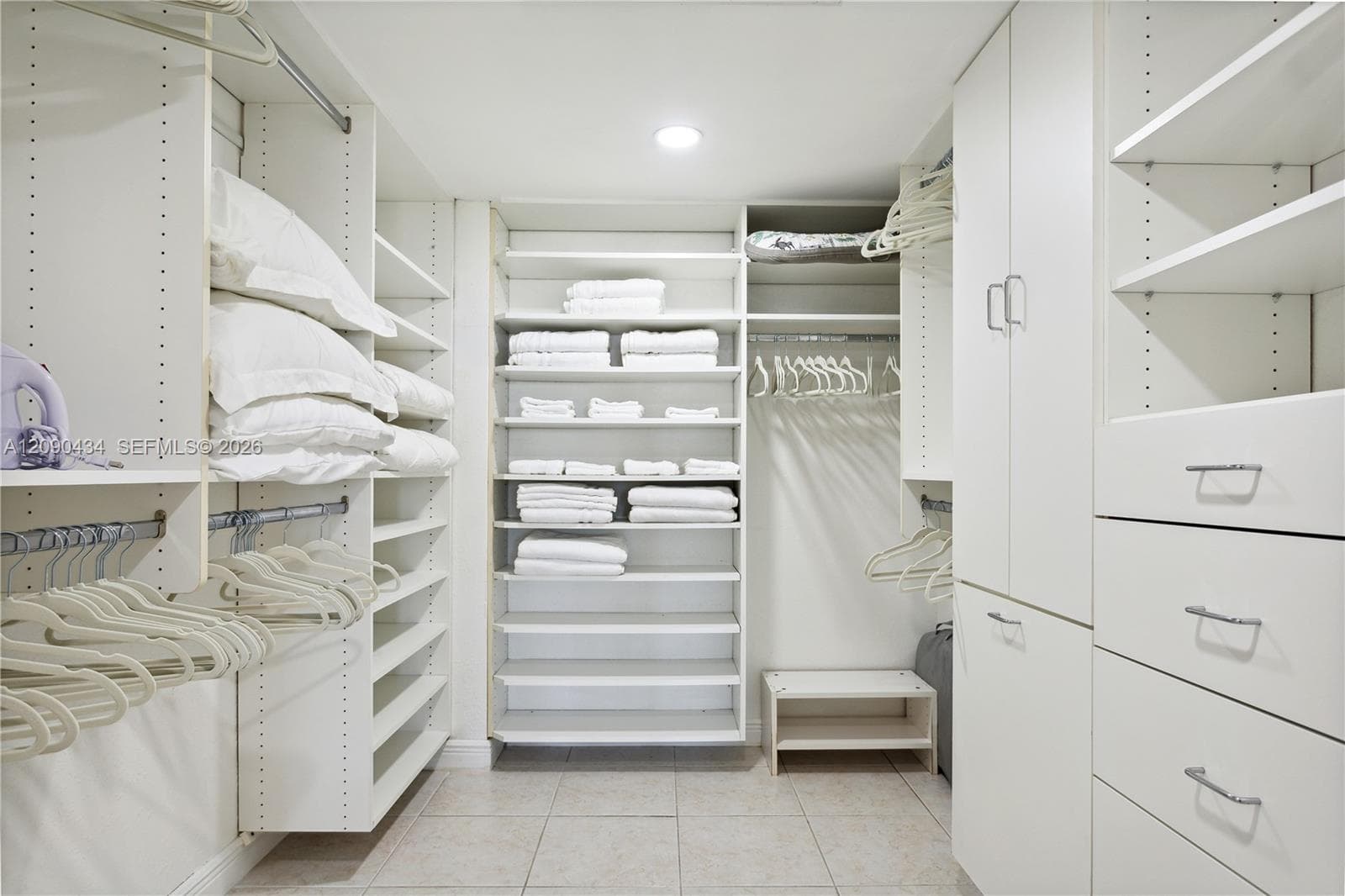 THE CARRIAGE HOUSE CONDO · #1020 in Miami Beach - Photo 9