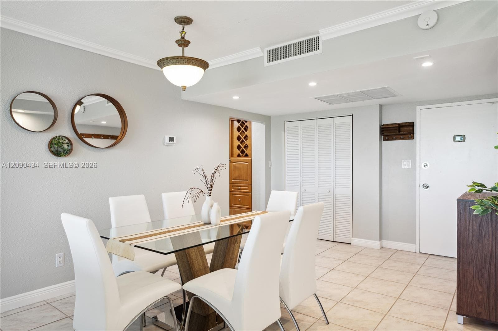 THE CARRIAGE HOUSE CONDO · #1020 in Miami Beach - Photo 11
