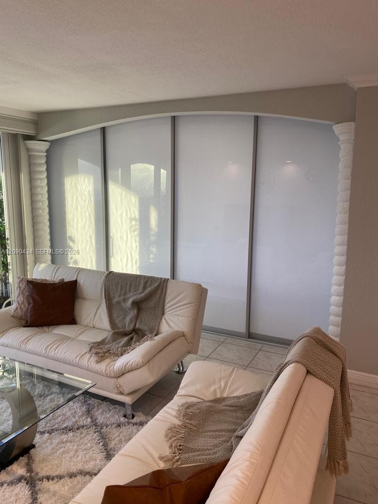 THE CARRIAGE HOUSE CONDO · #1020 in Miami Beach - Photo 40