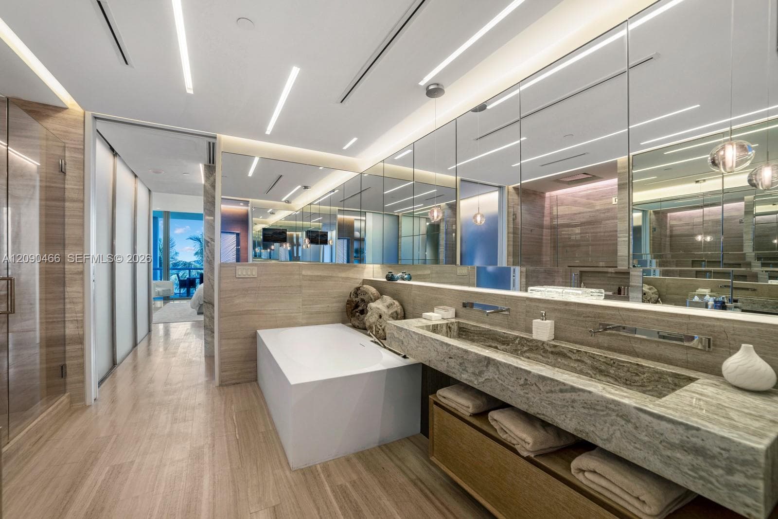 Carillon Miami Beach · #305 in Miami Beach - Photo 12