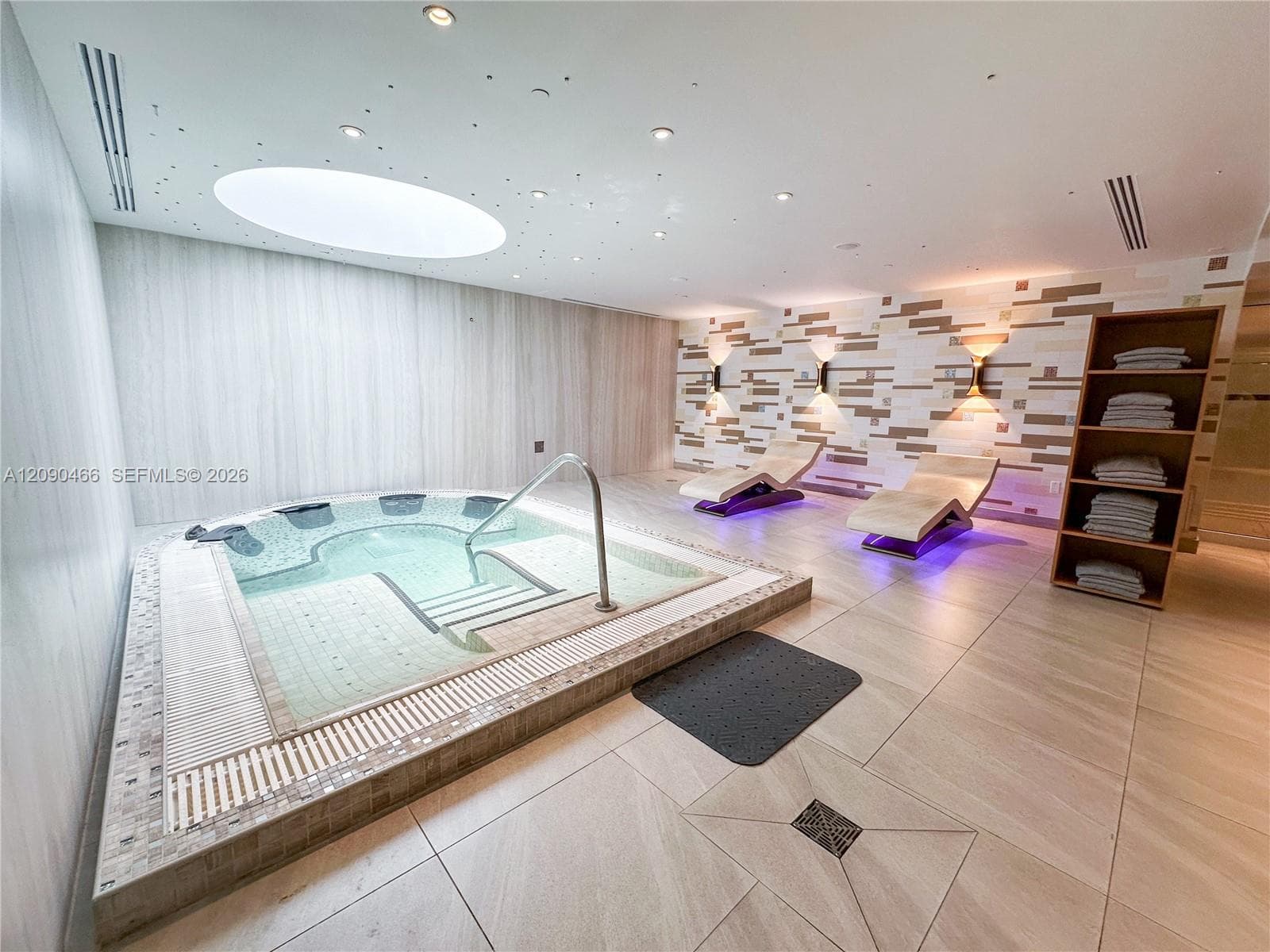 Carillon Miami Beach · #305 in Miami Beach - Photo 36