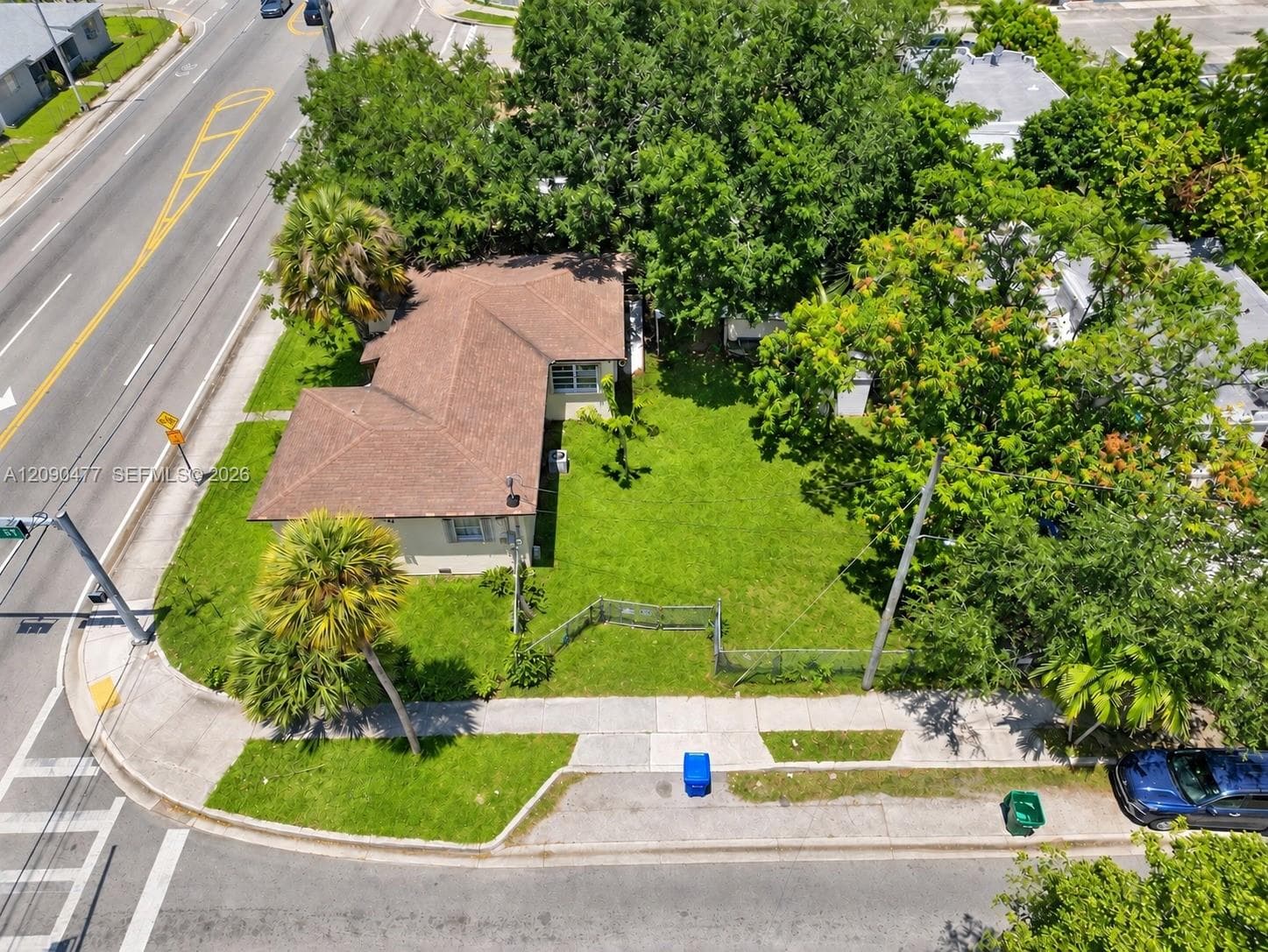 5001 NW 12th Ave photo 11