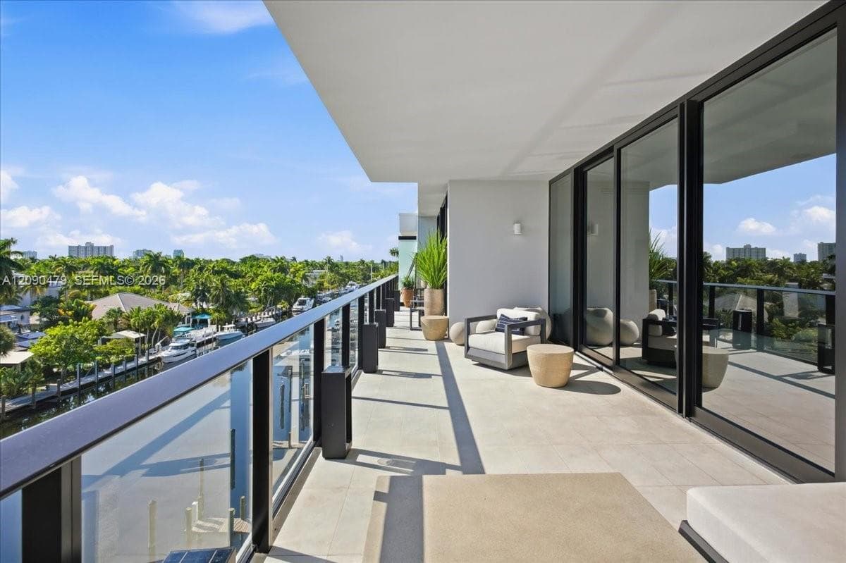 160 Marina Bay · #PH3 in Fort Lauderdale - Photo 17