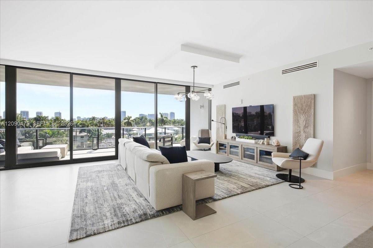 160 Marina Bay · #PH3 in Fort Lauderdale - Photo 5
