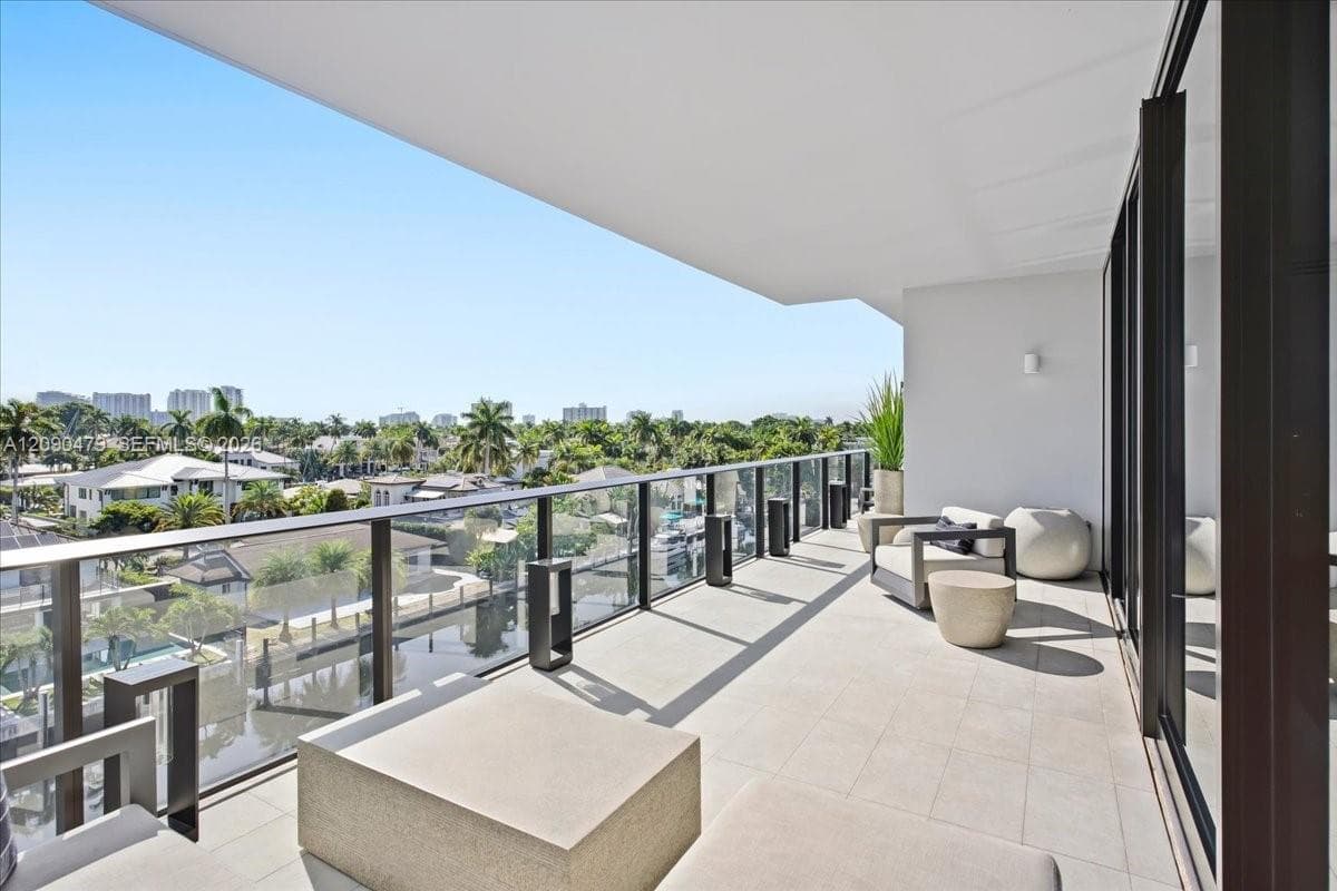 160 Marina Bay · #PH3 in Fort Lauderdale - Photo 20