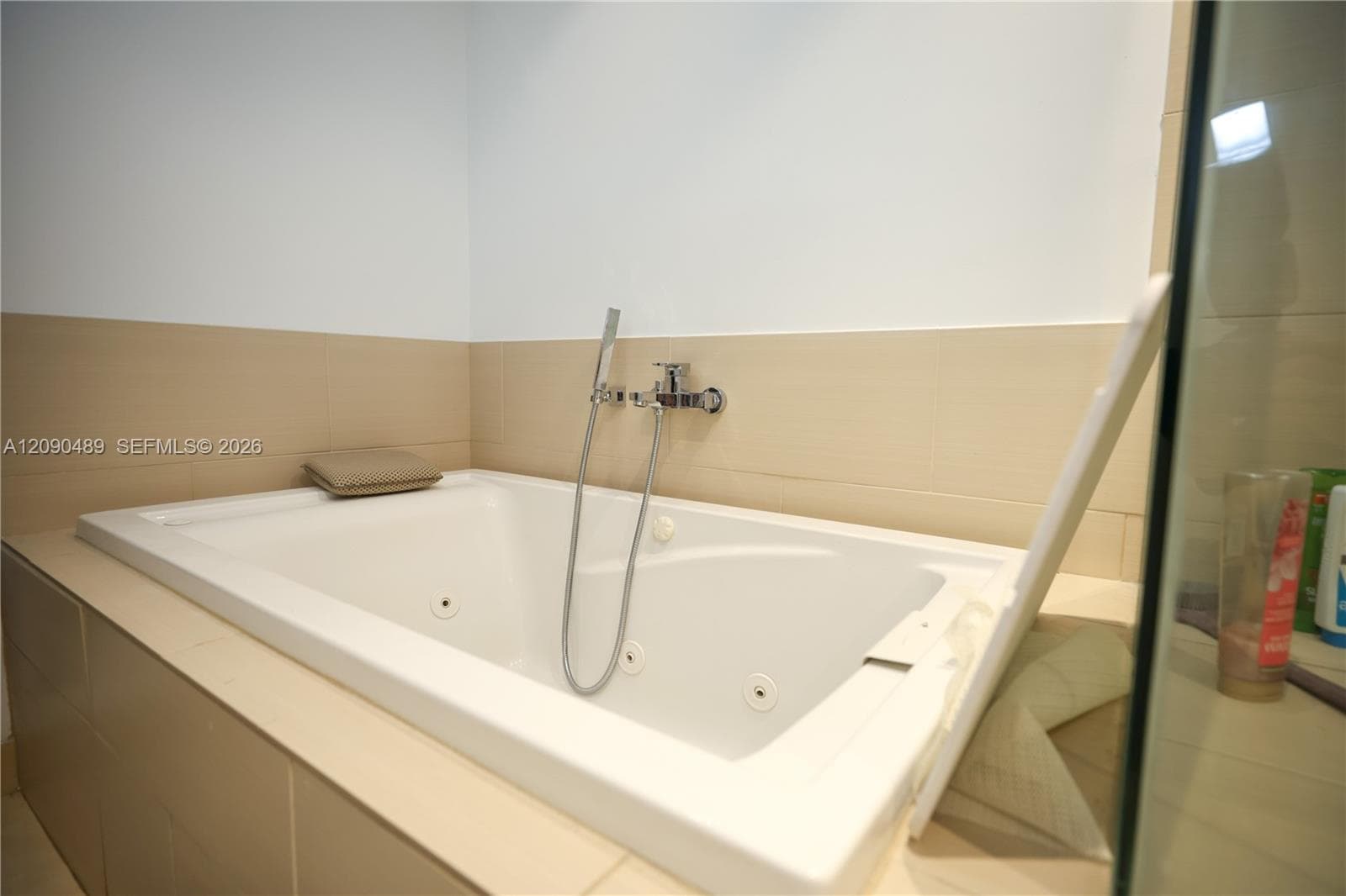 BURLEIGH HOUSE CONDO · #735 in Miami Beach - Photo 26