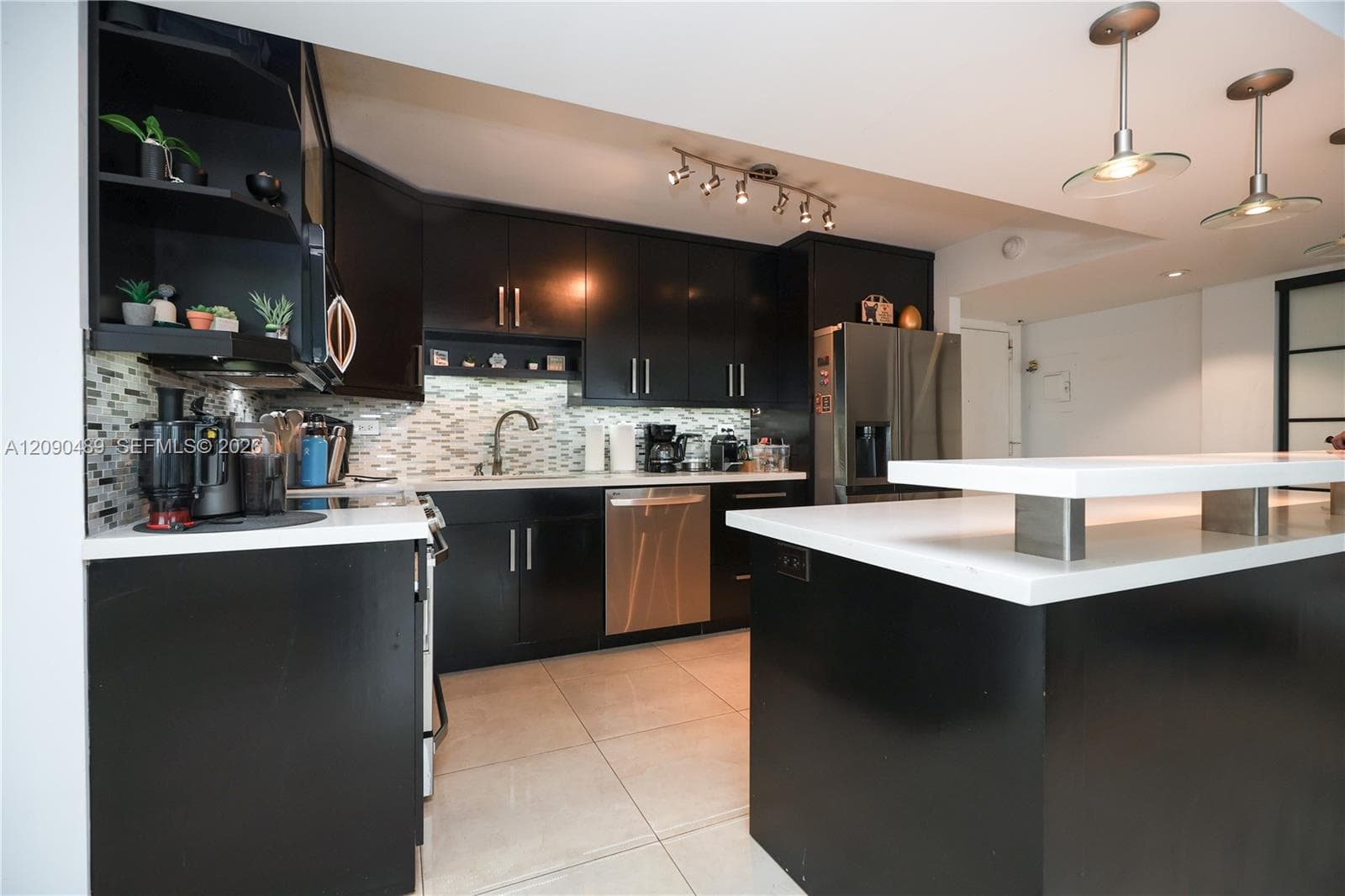 BURLEIGH HOUSE CONDO · #735 in Miami Beach - Photo 3