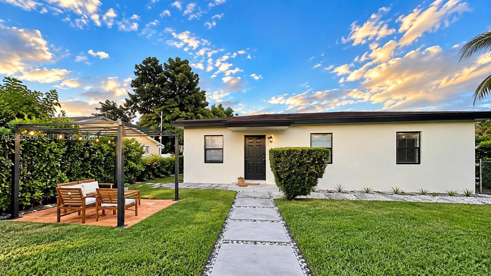 15231 NW 31st Ave #1 photo 1
