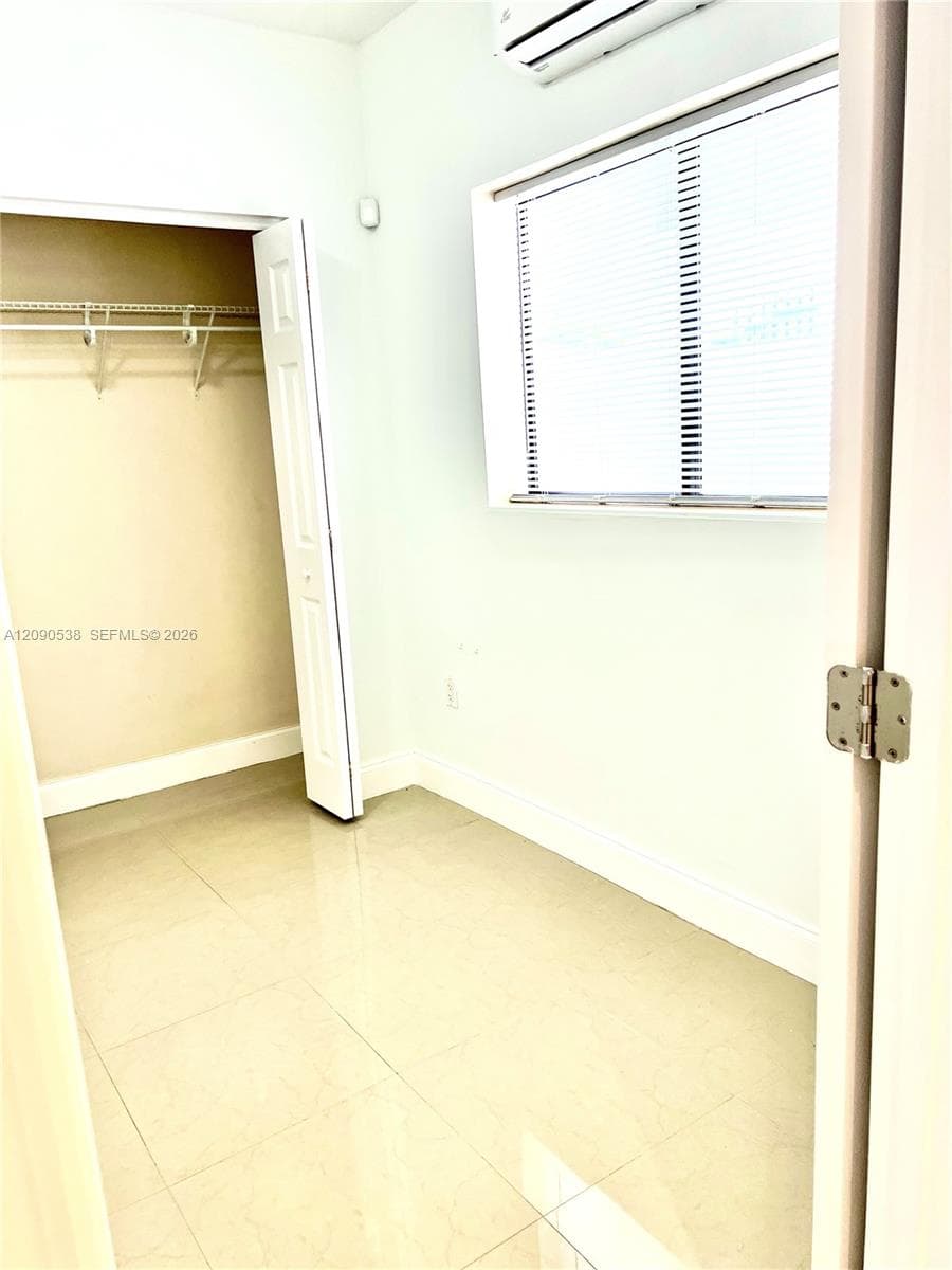 10805 SW 156th Ter photo 23