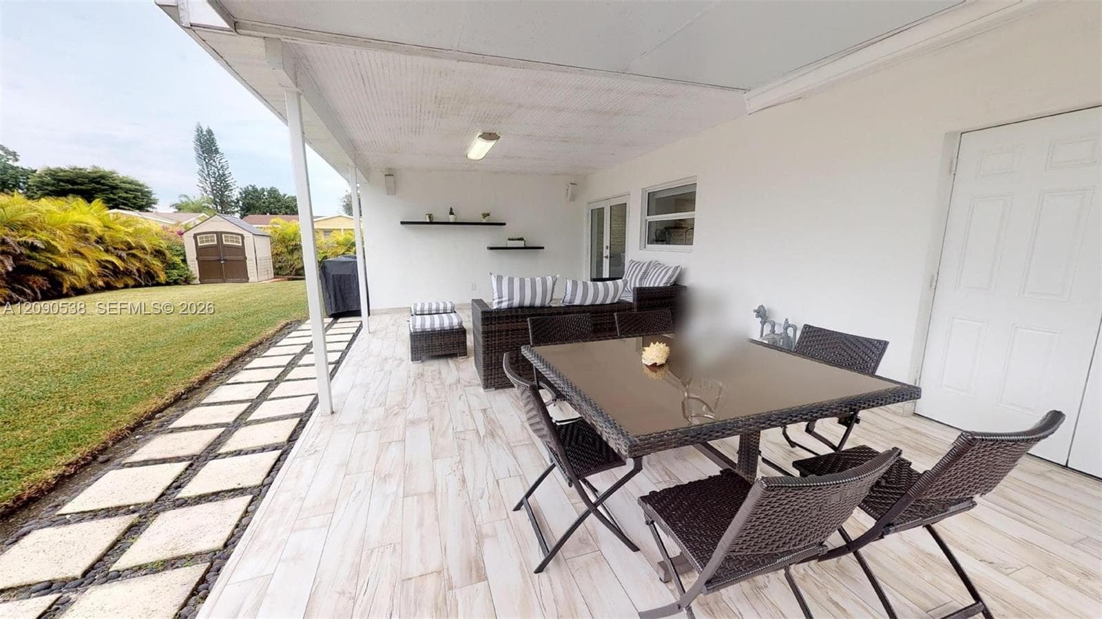10805 SW 156th Ter photo 16