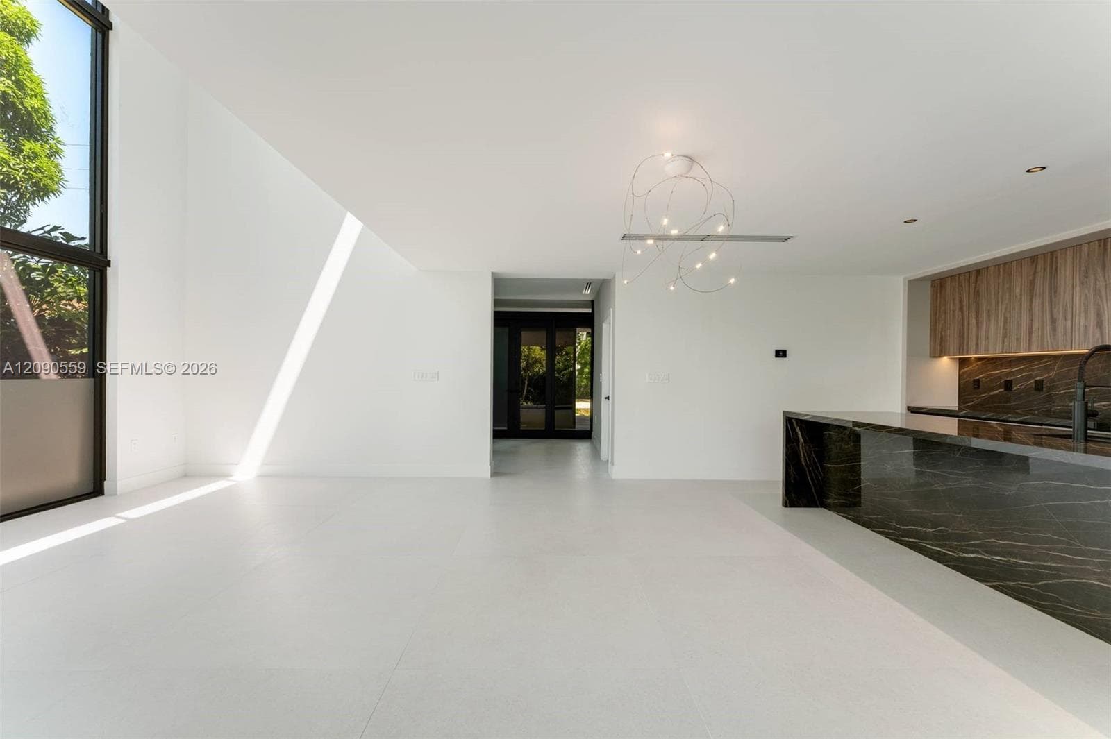3310 Elizabeth Street photo 9