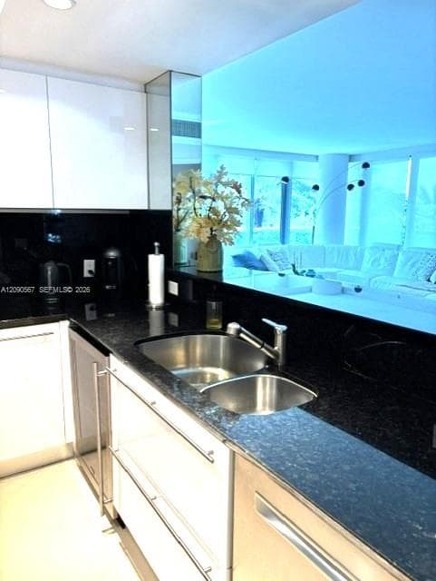 Azure · #303 in Surfside - Photo 16