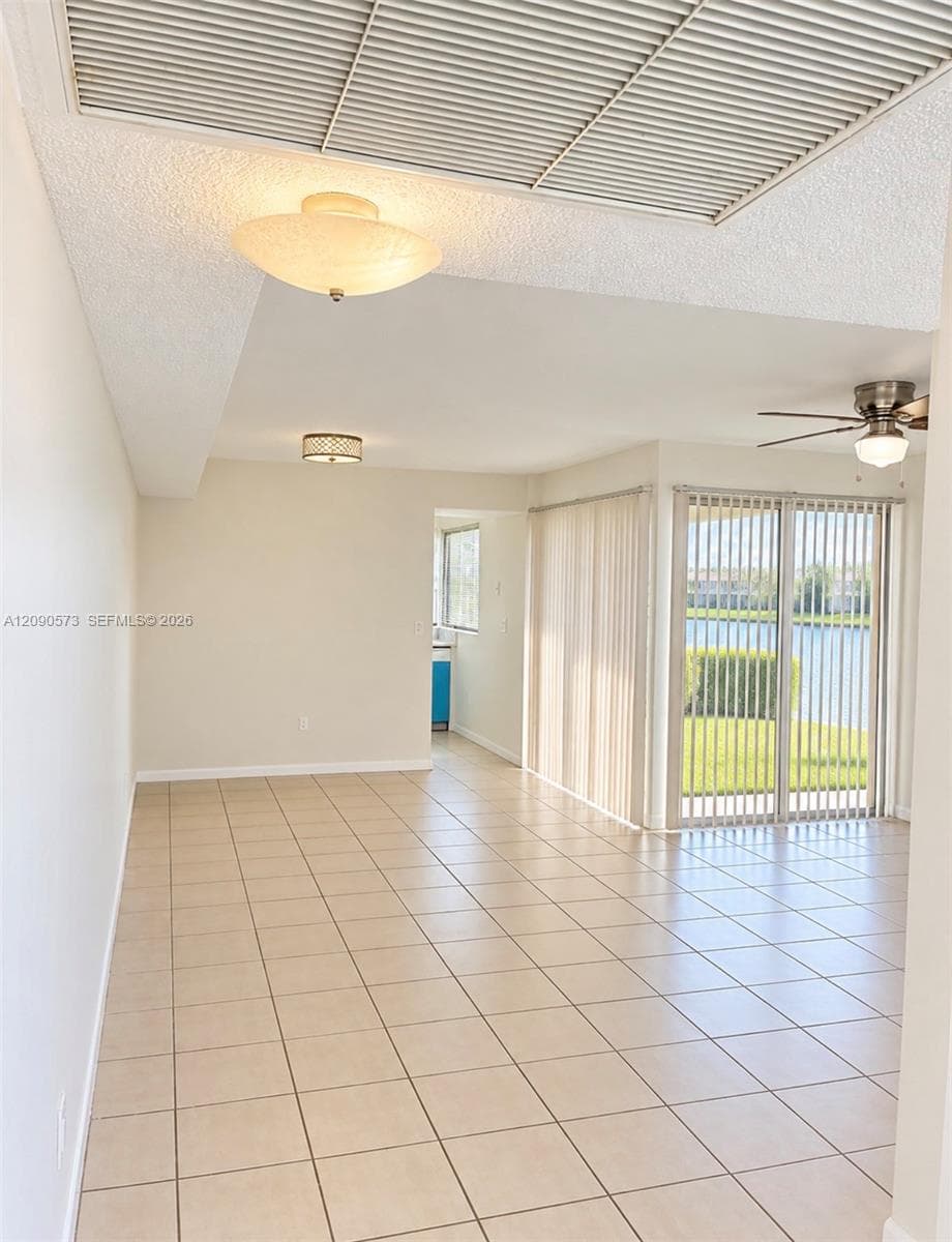 LAKESHORE CONDO 10 · #1211F in Homestead - Photo 3