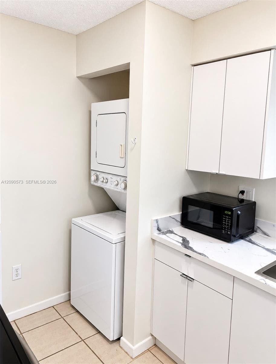 LAKESHORE CONDO 10 · #1211F in Homestead - Photo 9
