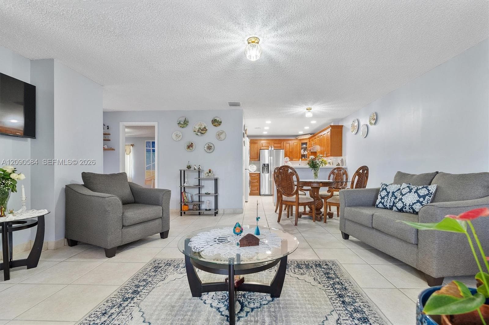 OLYMPIAN GARDEN CONDO · #162 in Miami - Photo 4