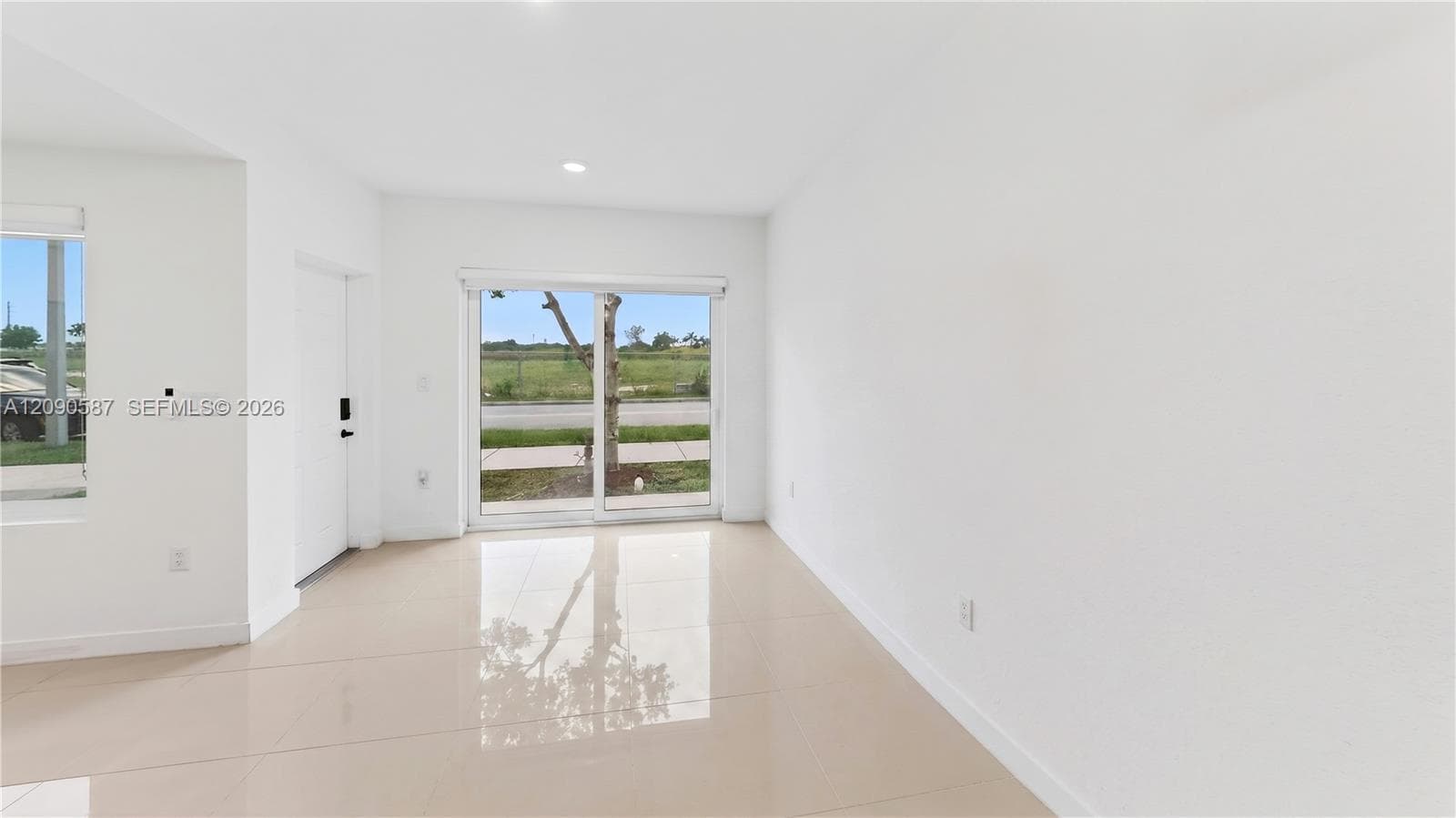 25813 SW 145th Ave photo 9