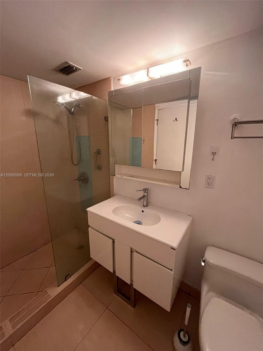 RETREAT CONDO · #407 in Miami Beach - Photo 13