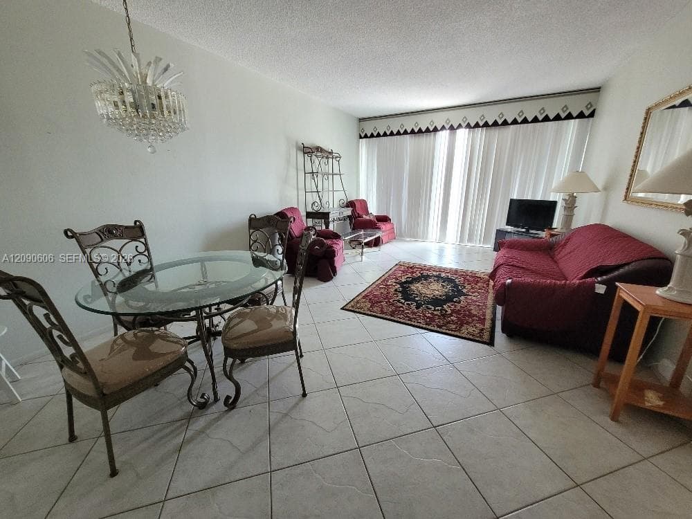 Del Prado · #203 in Aventura - Photo 2
