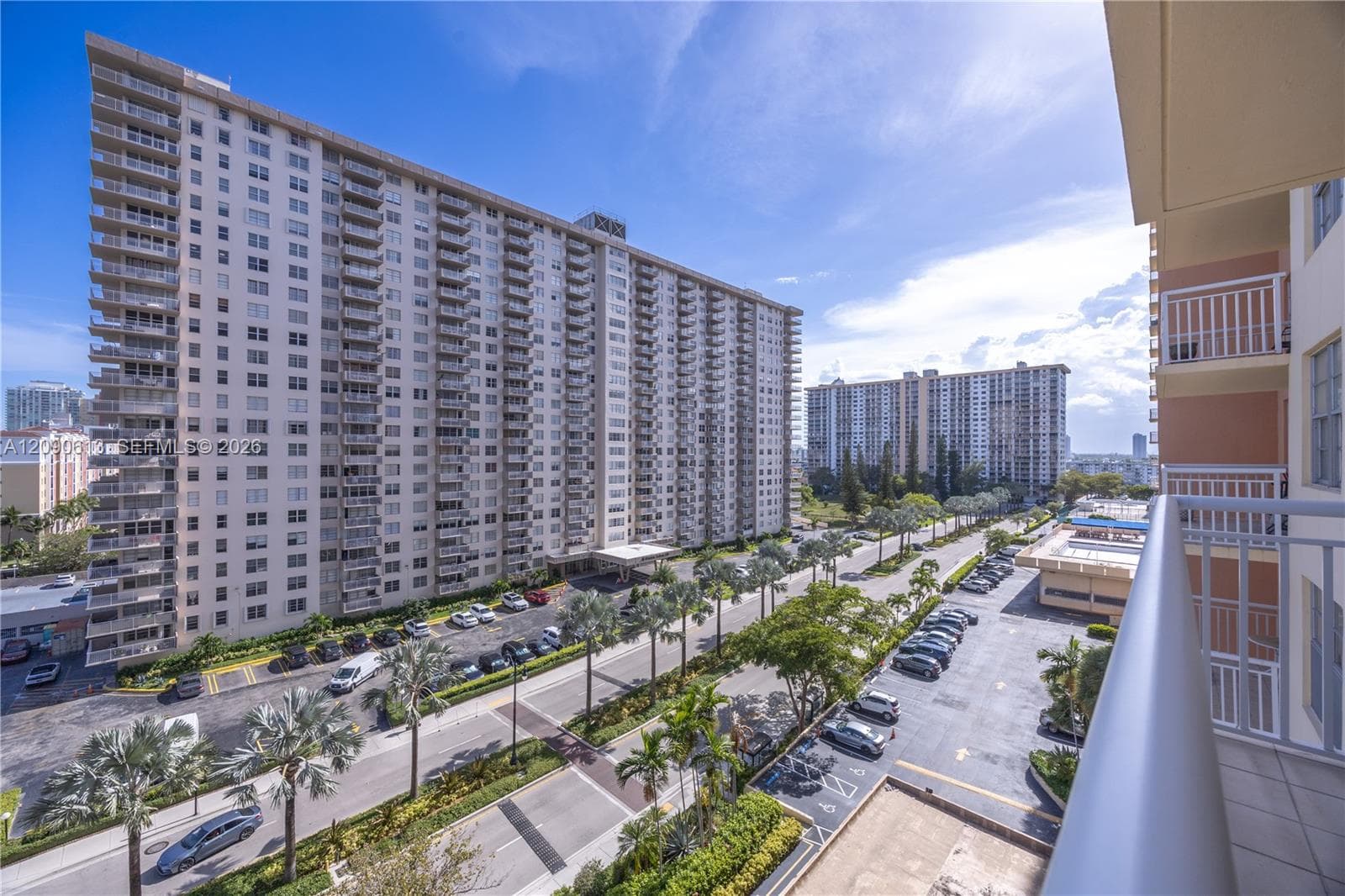Winston Towers · #812 in Sunny Isles Beach - Photo 2