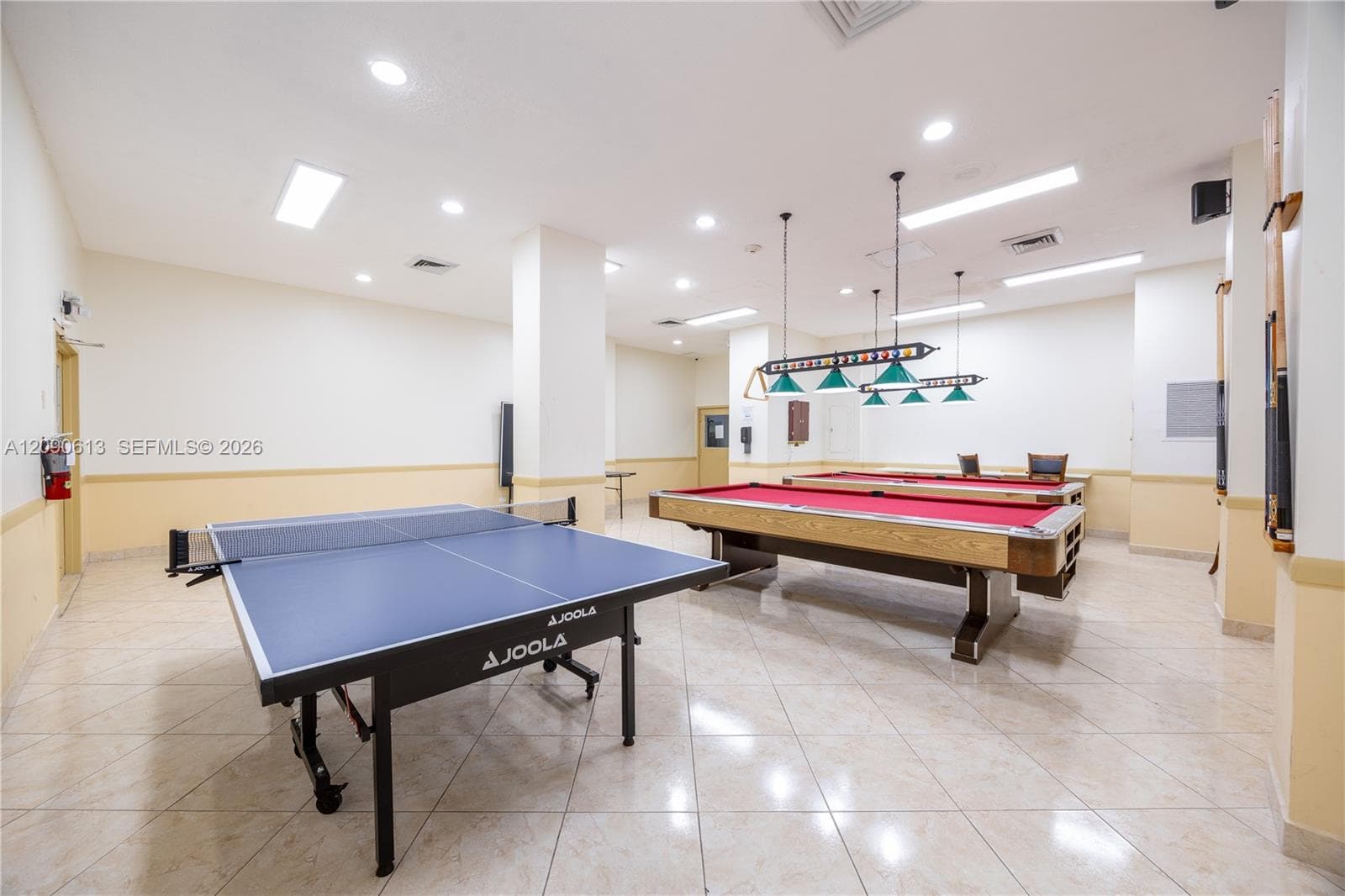 Winston Towers · #812 in Sunny Isles Beach - Photo 32
