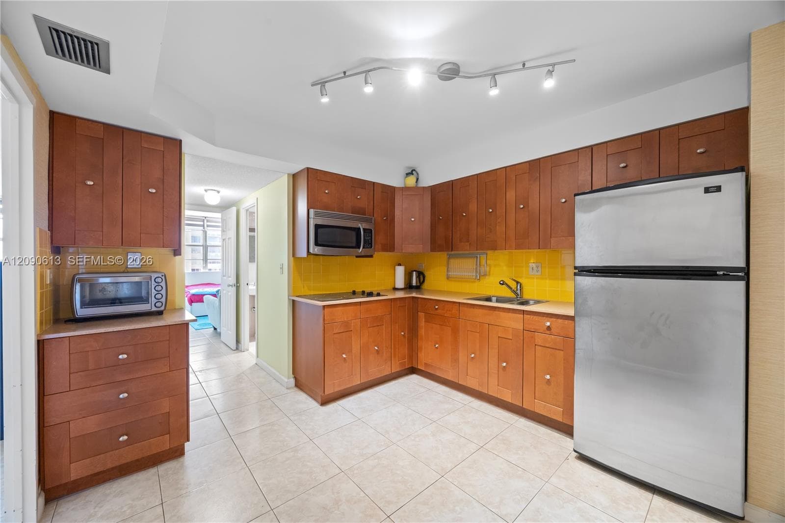 Winston Towers · #812 in Sunny Isles Beach - Photo 15