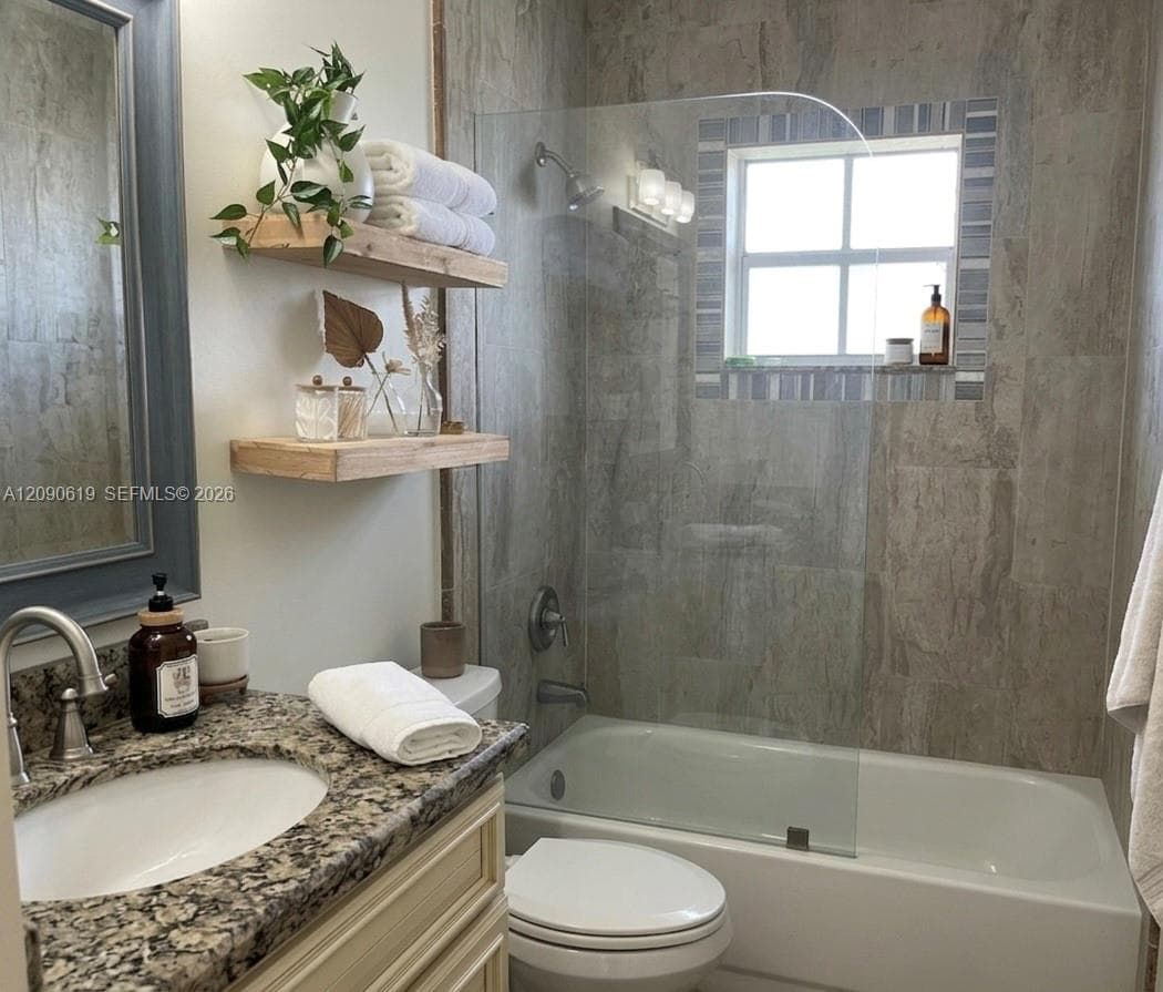 LAGO DEL REY CONDO · #1304 in Hialeah - Photo 12