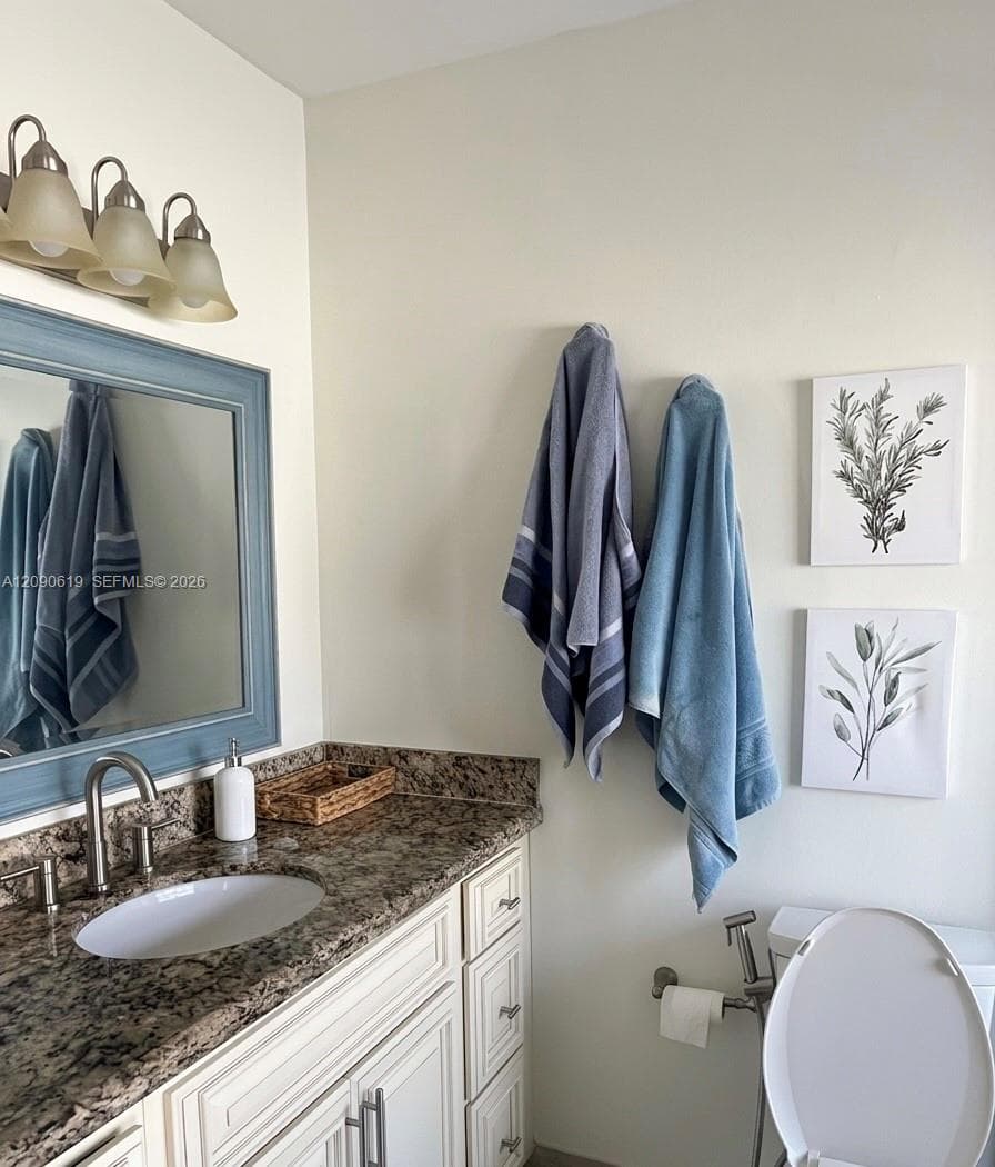 LAGO DEL REY CONDO · #1304 in Hialeah - Photo 9