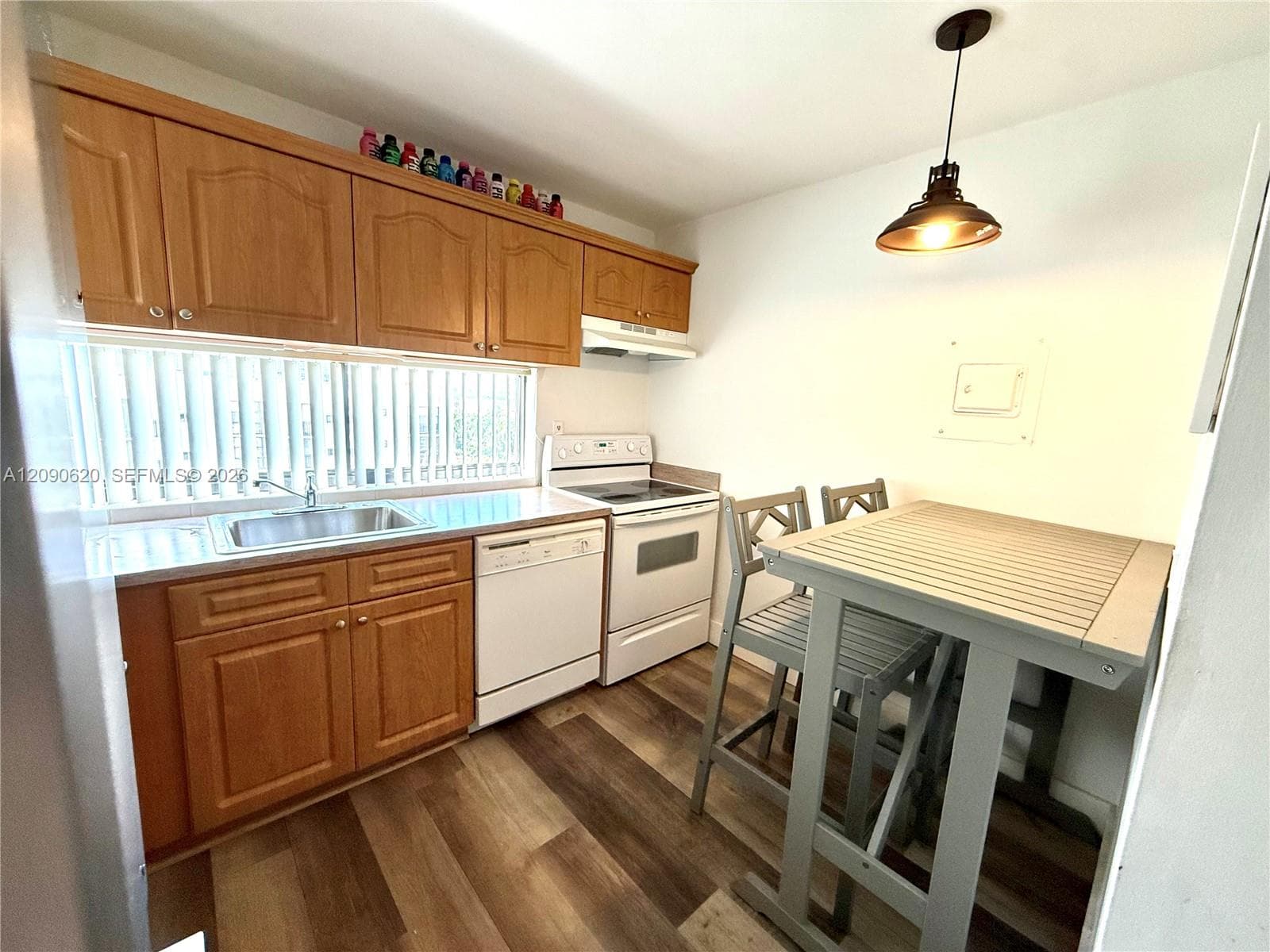 PLAZA OF AMERICAS CONDO P · #1021 in Sunny Isles Beach - Photo 8