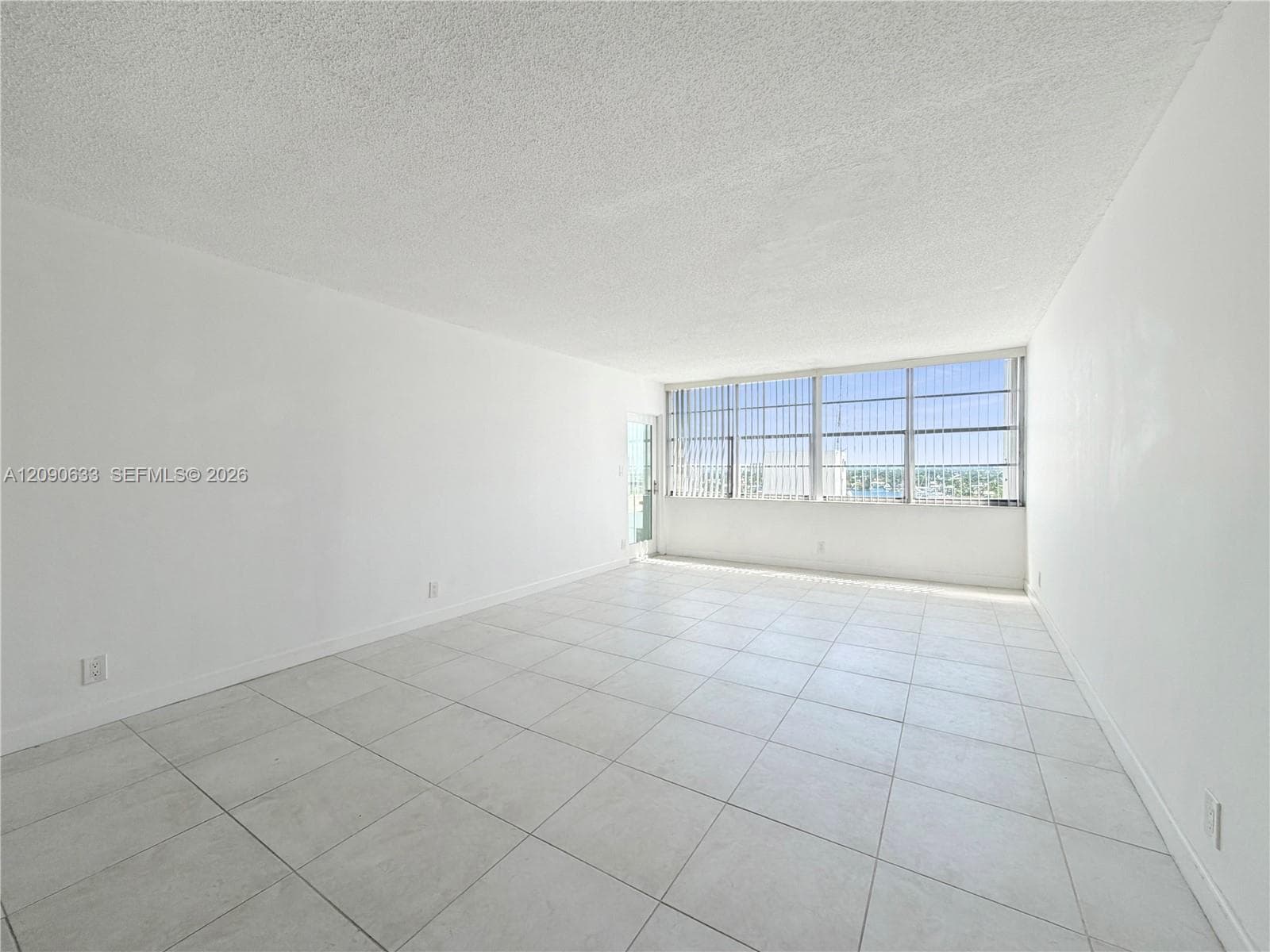 EAST POINT TOWERS CONDO · #1222 in Fort Lauderdale - Photo 4
