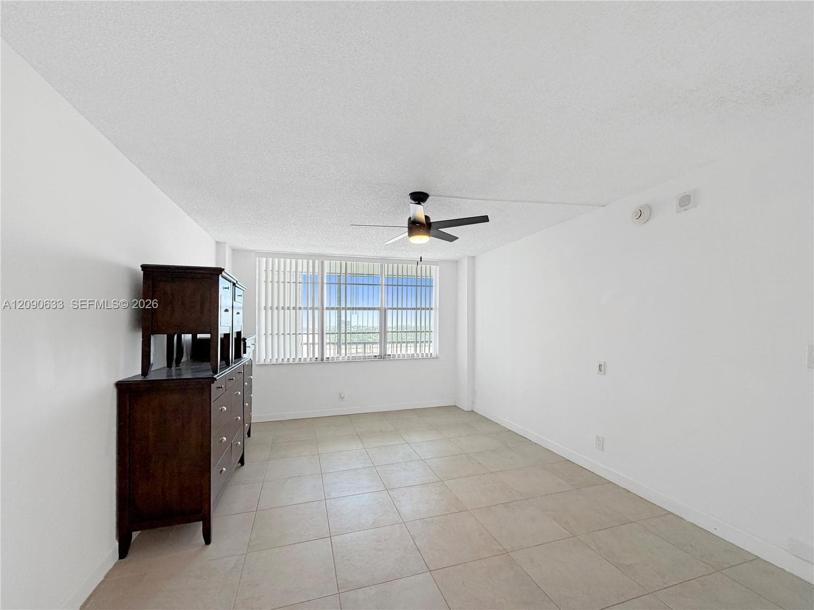 EAST POINT TOWERS CONDO · #1222 in Fort Lauderdale - Photo 8