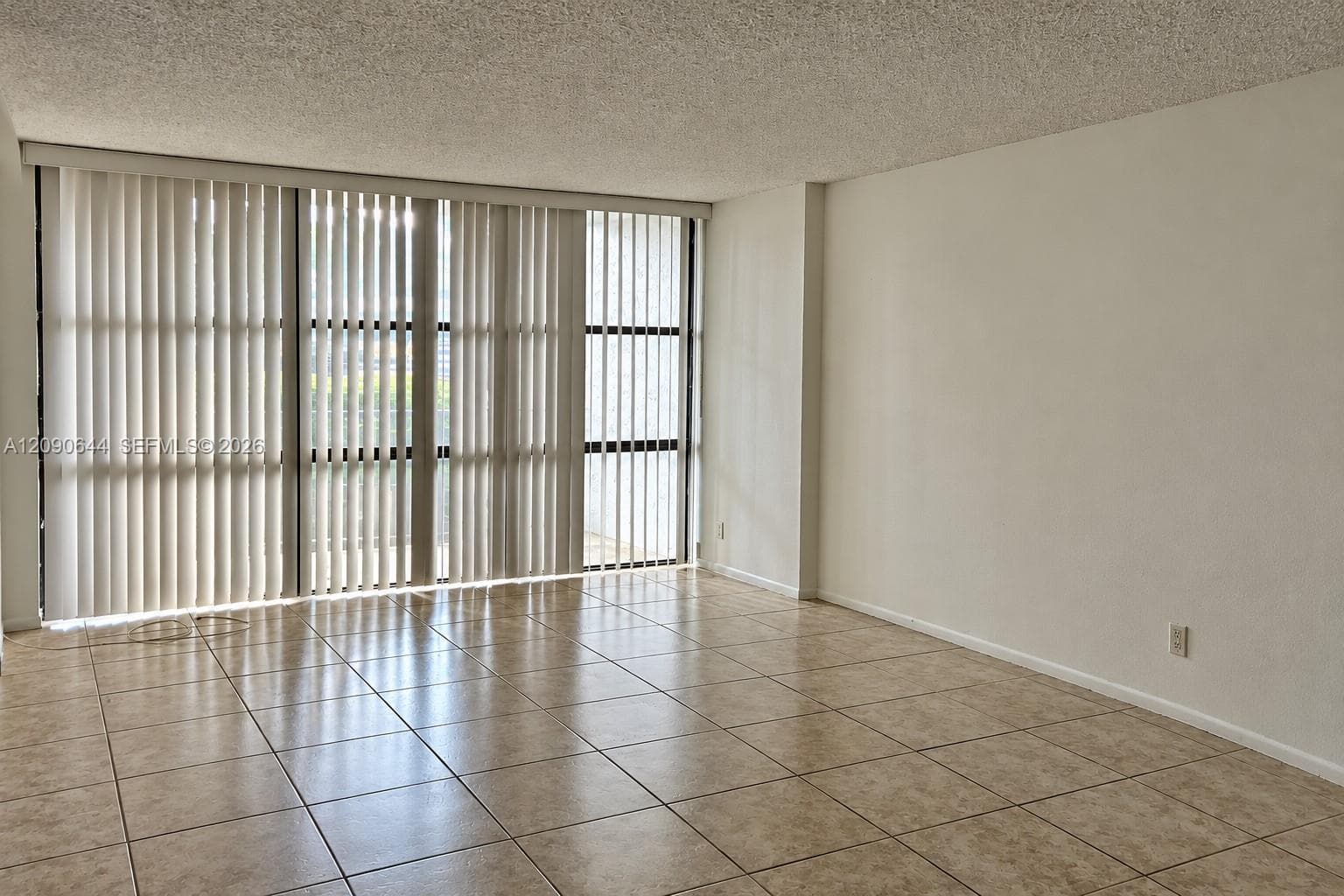 OCEANVIEW PARK CONDO · #124 in Hallandale Beach - Photo 8