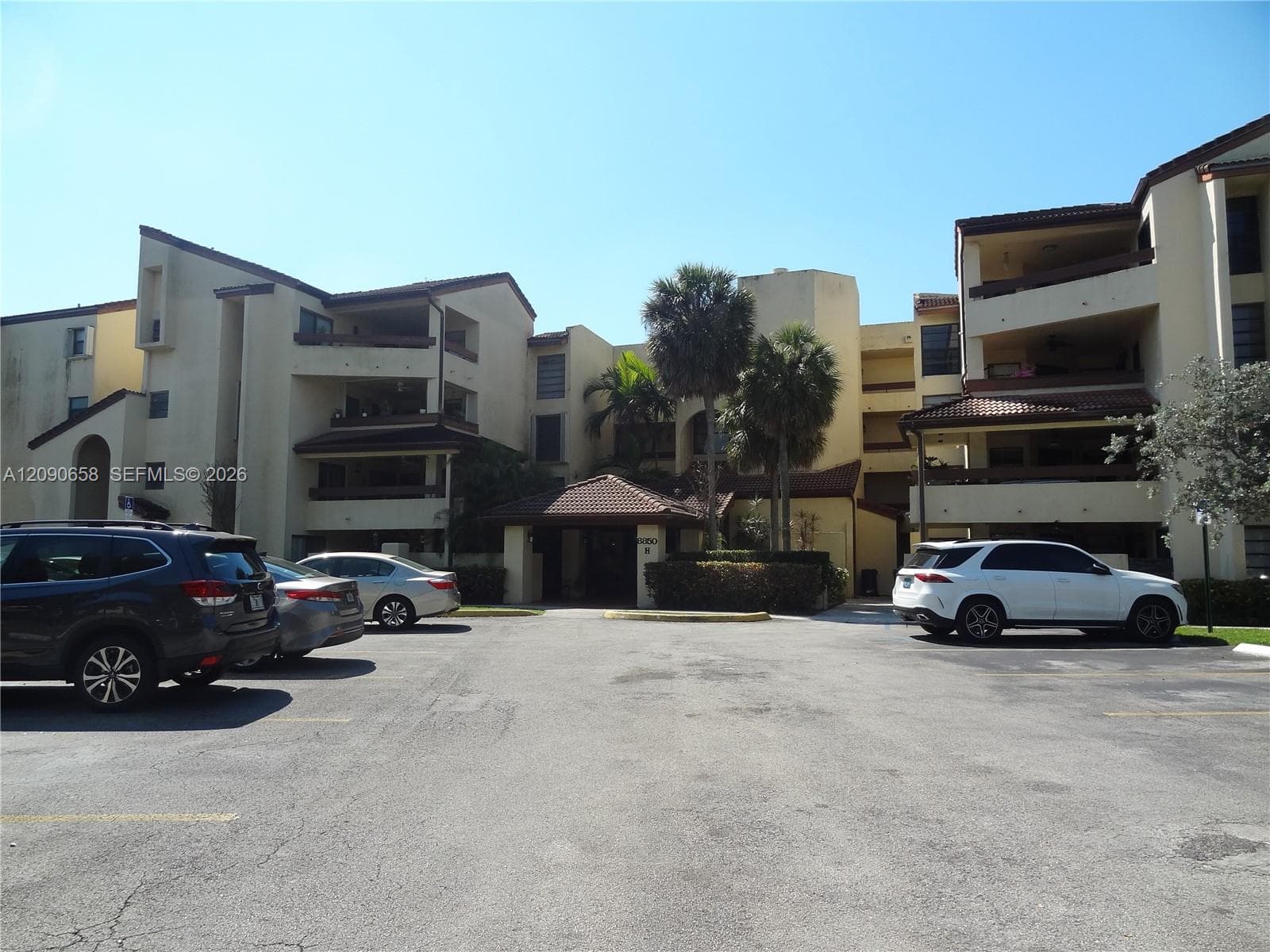 KENLAND BEND NORTH CONDO · #H305 in Miami - Photo 27