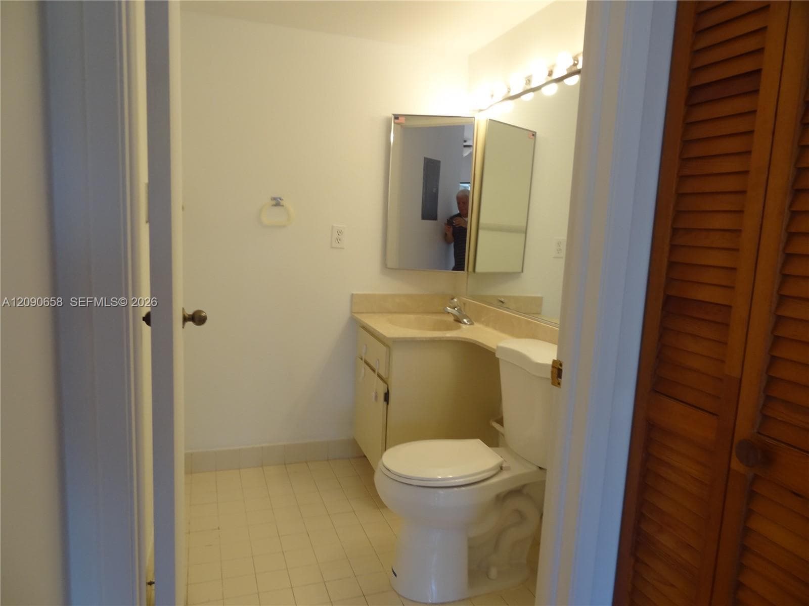 KENLAND BEND NORTH CONDO · #H305 in Miami - Photo 16