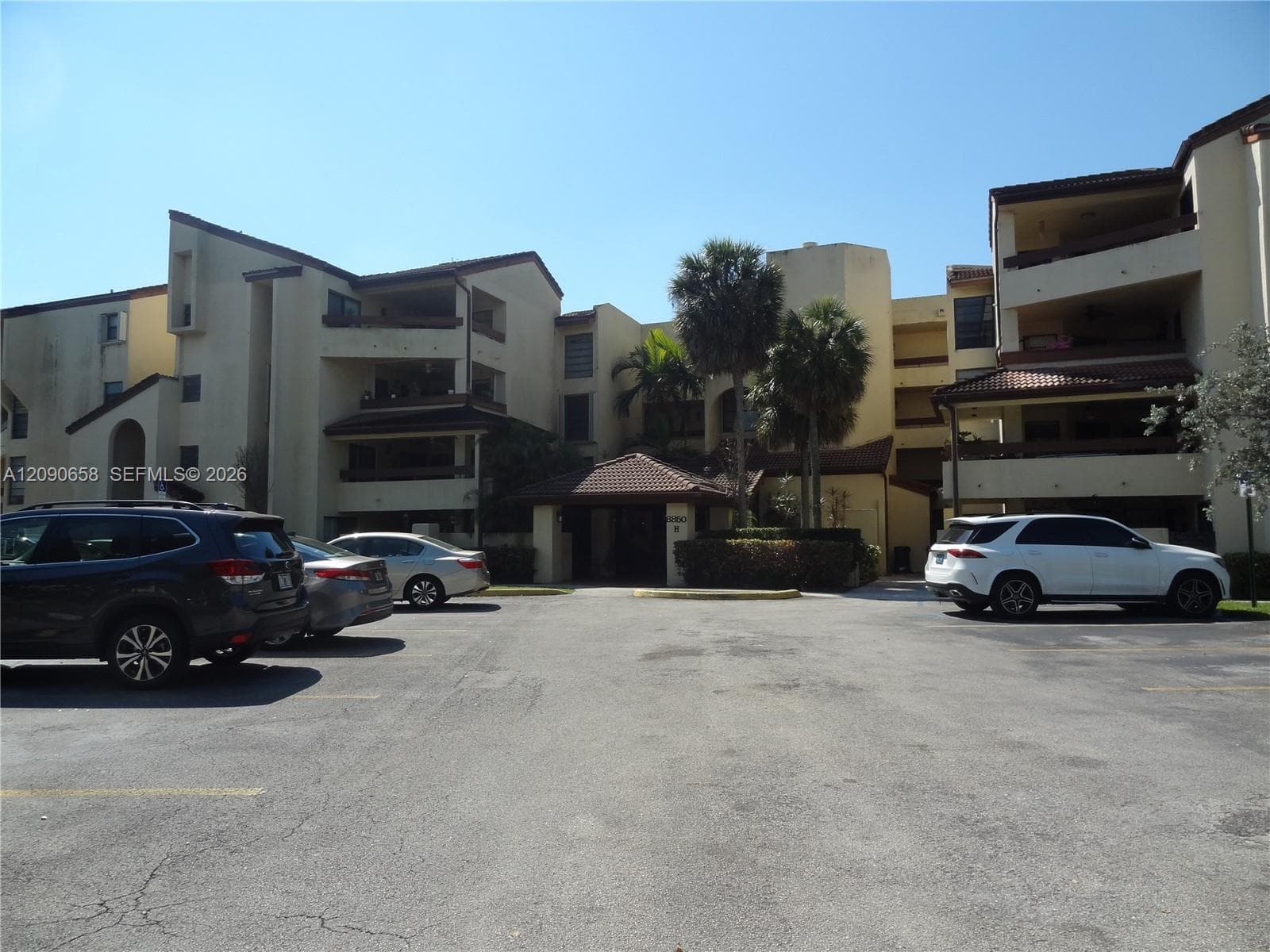 KENLAND BEND NORTH CONDO · #H305 in Miami - Photo 26