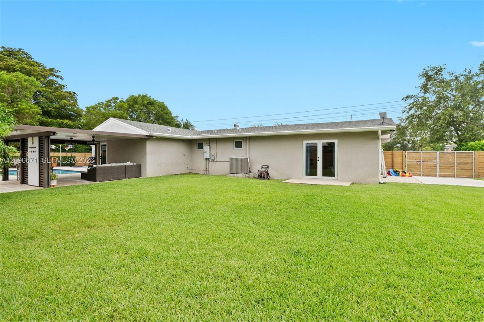 9970 SW 132nd St photo 23
