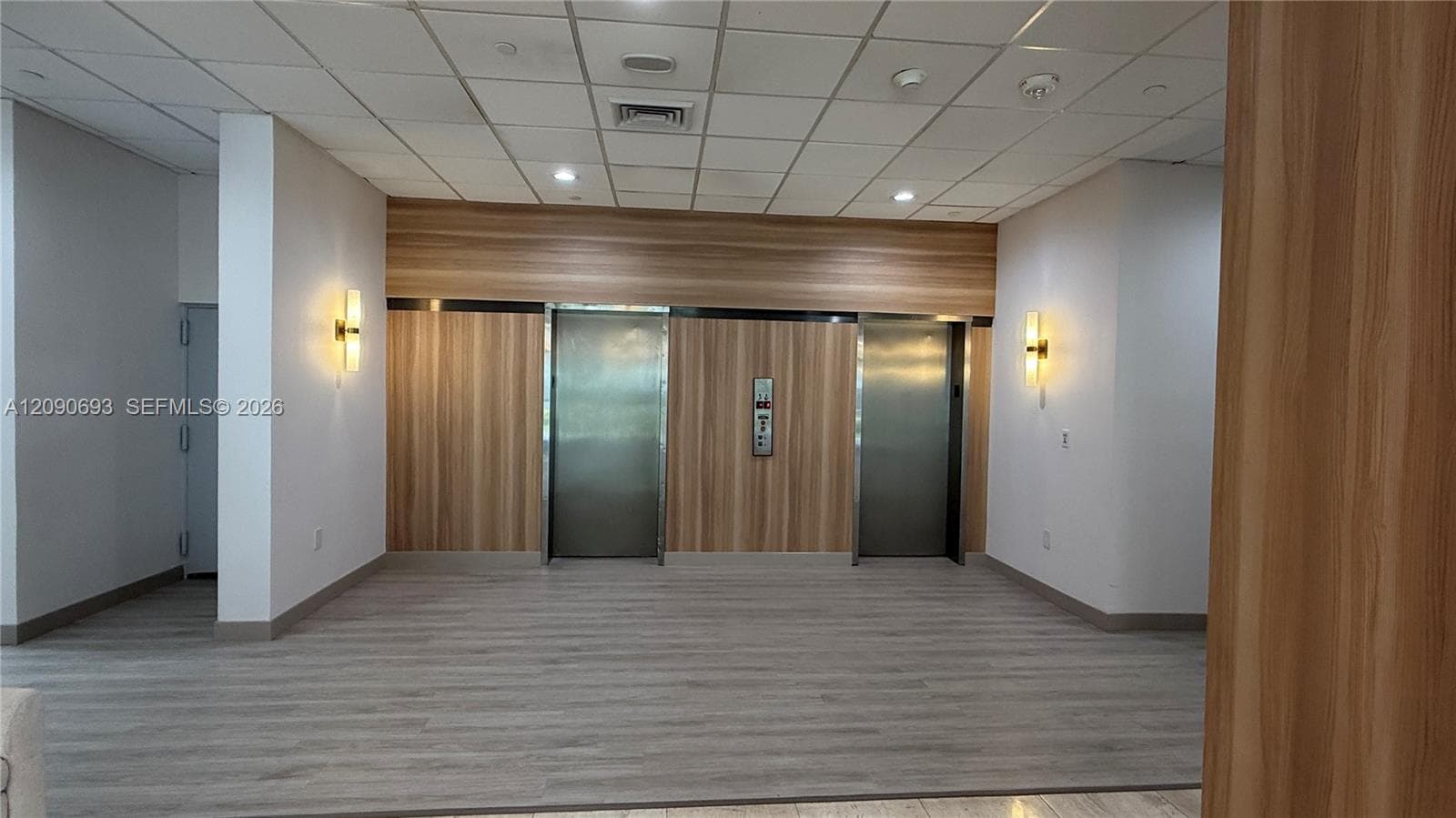 EMERALD TOWER CONDO · #1001 in Pompano Beach - Photo 7