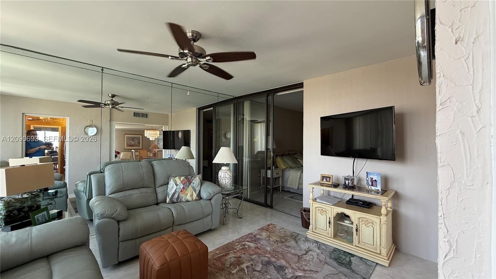 EMERALD TOWER CONDO · #1001 in Pompano Beach - Photo 18
