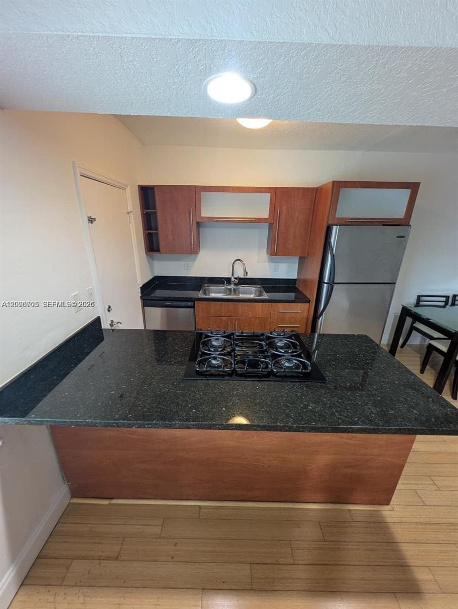 PALM BAY CONDO · #9 in Bay Harbor Islands - Photo 2
