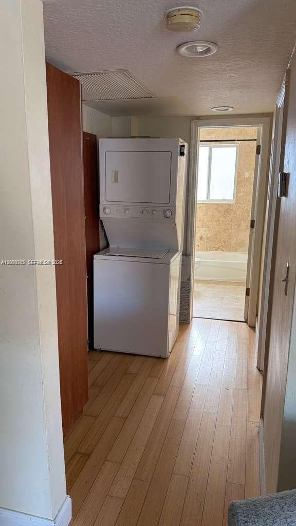 PALM BAY CONDO · #9 in Bay Harbor Islands - Photo 3