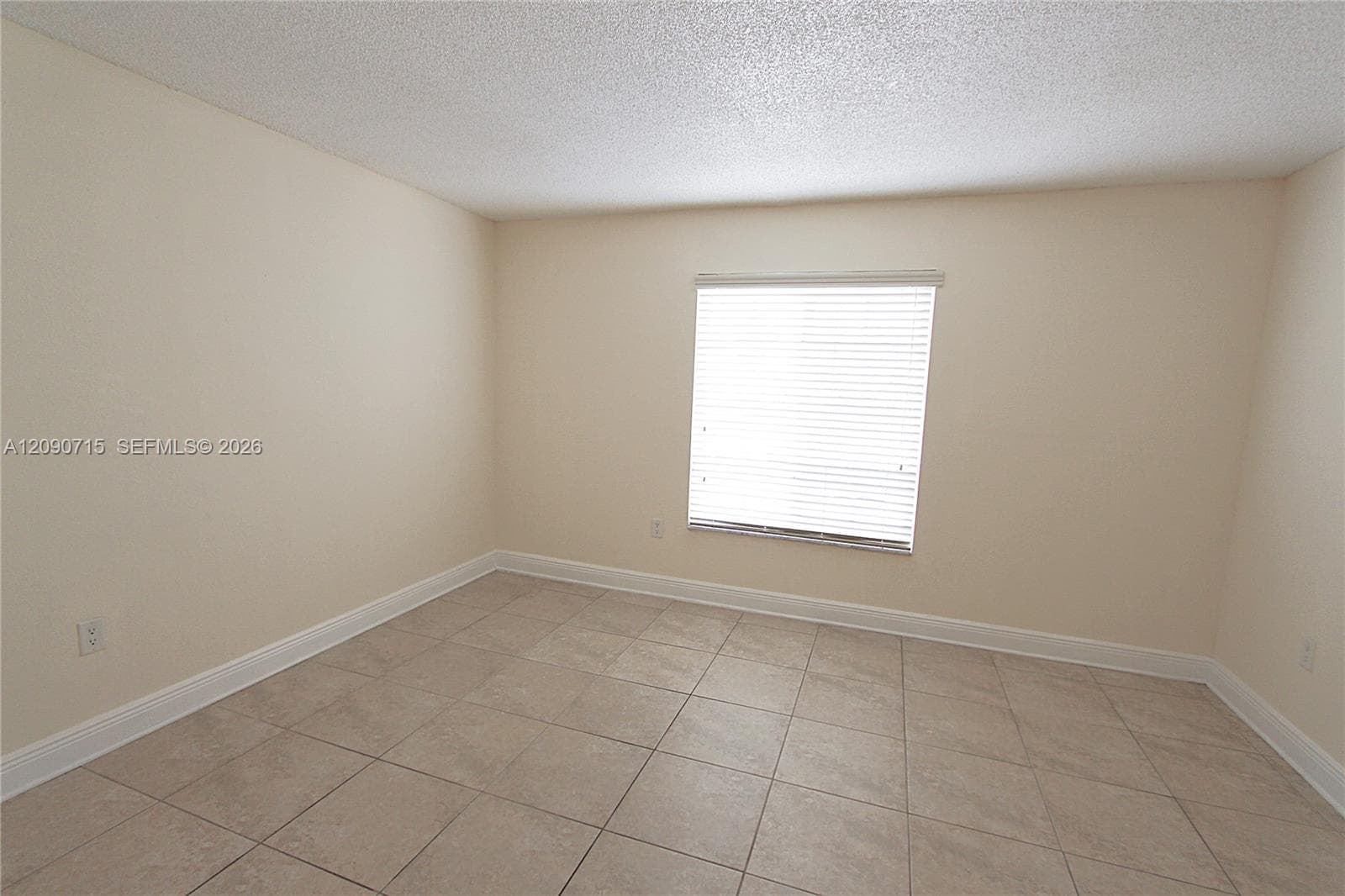 DORAL GARDENS II CONDO · #208 in Doral - Photo 13