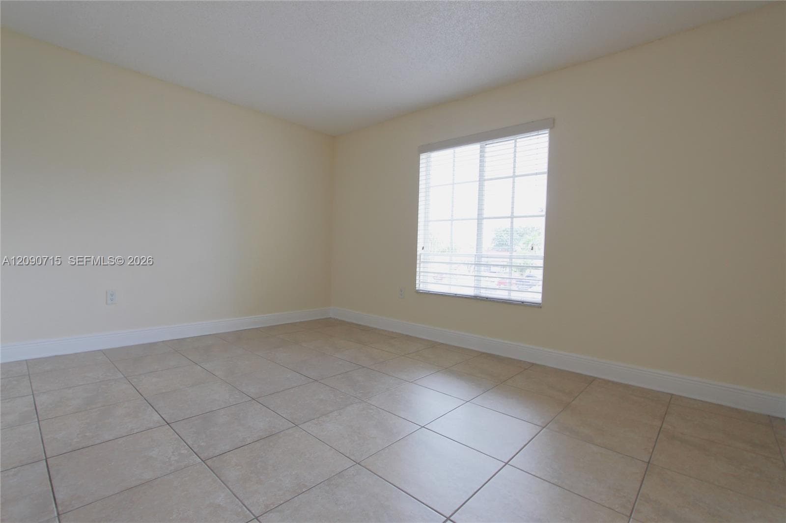 DORAL GARDENS II CONDO · #208 in Doral - Photo 12
