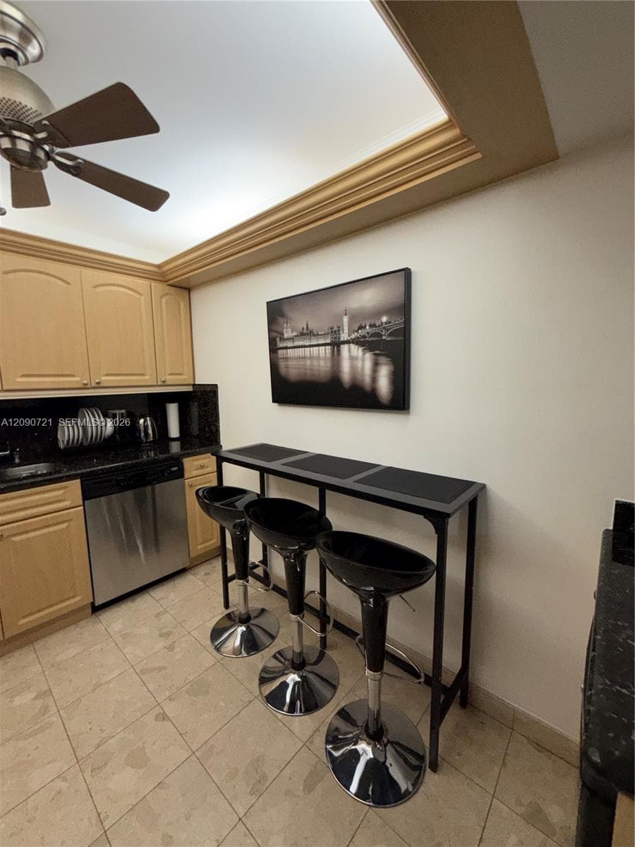 OLYMPUS CONDO PHASE · #907 in Hallandale Beach - Photo 6