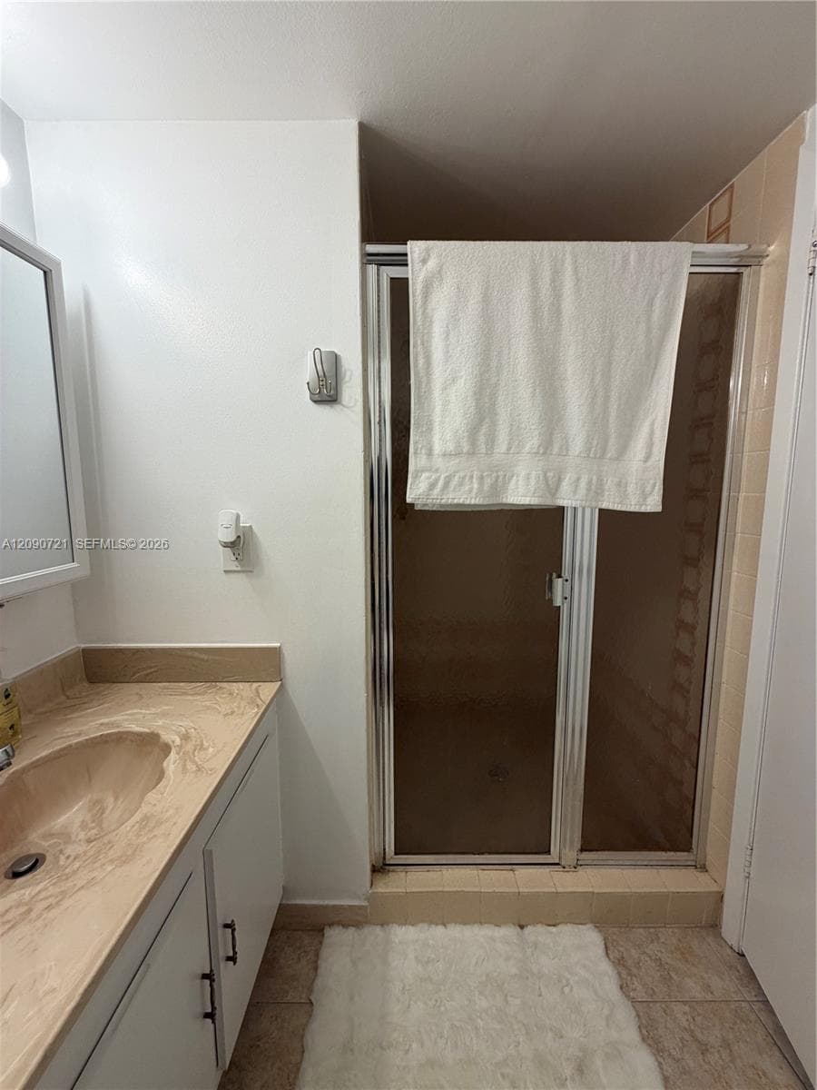 OLYMPUS CONDO PHASE · #907 in Hallandale Beach - Photo 17