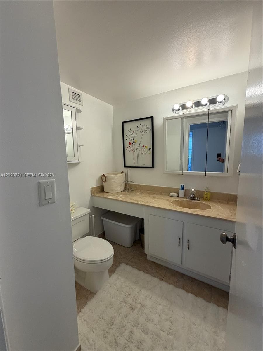 OLYMPUS CONDO PHASE · #907 in Hallandale Beach - Photo 16