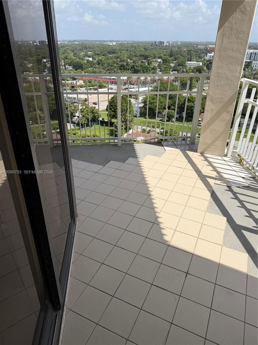 Towers of Quayside · #1807 in Miami - Photo 16