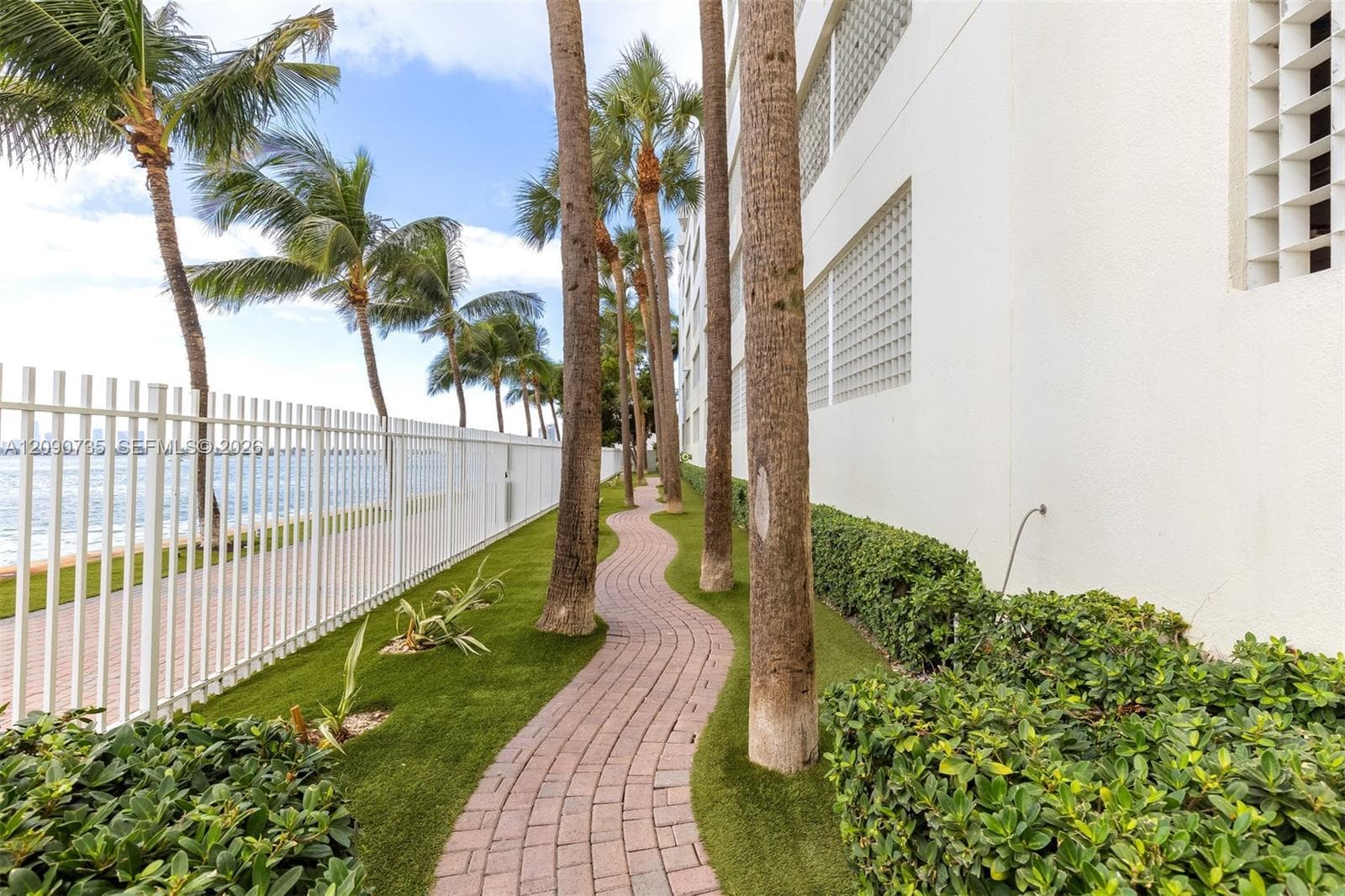 THE FLORIDIAN CONDO · #2710 in Miami Beach - Photo 25