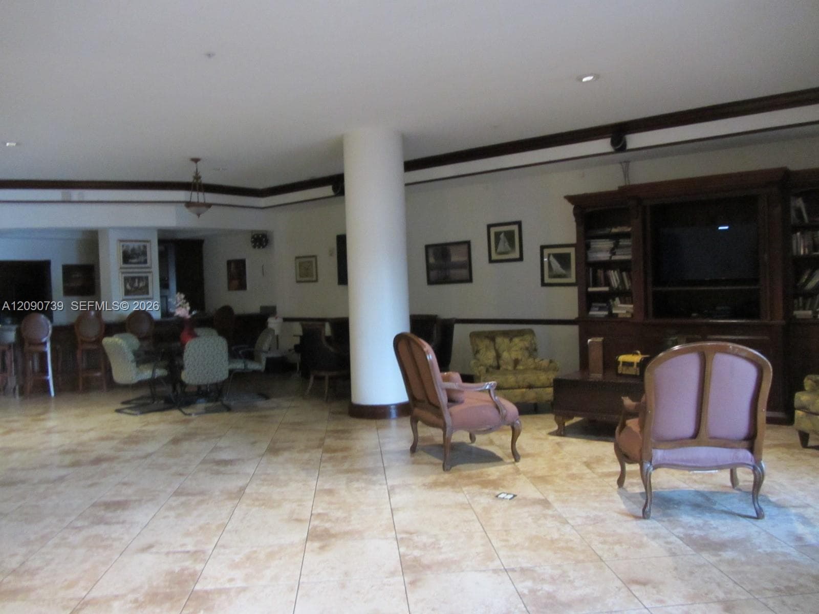 BLUE LAGOON CONDO · #PH12 in Miami - Photo 16