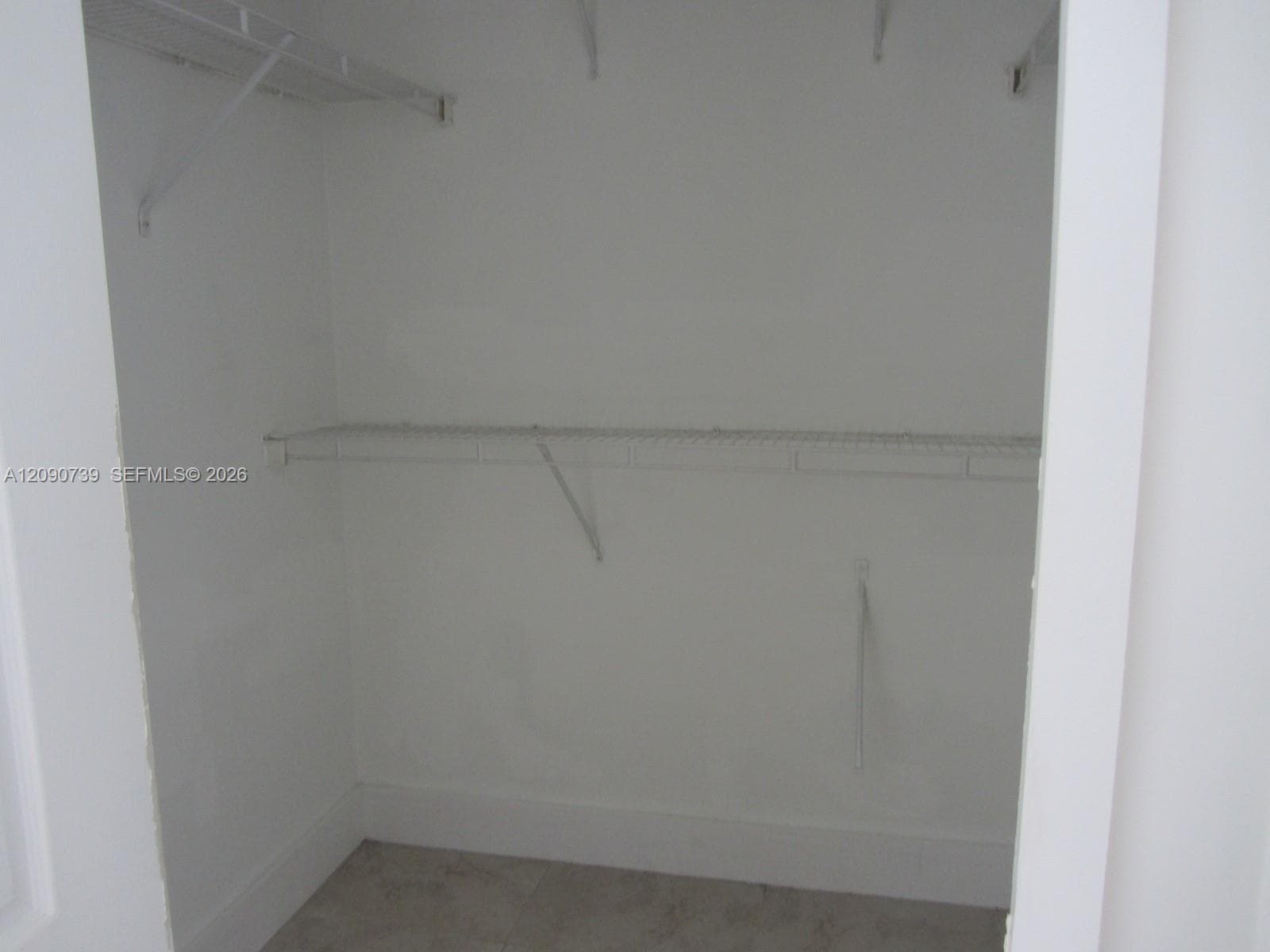 BLUE LAGOON CONDO · #PH12 in Miami - Photo 7